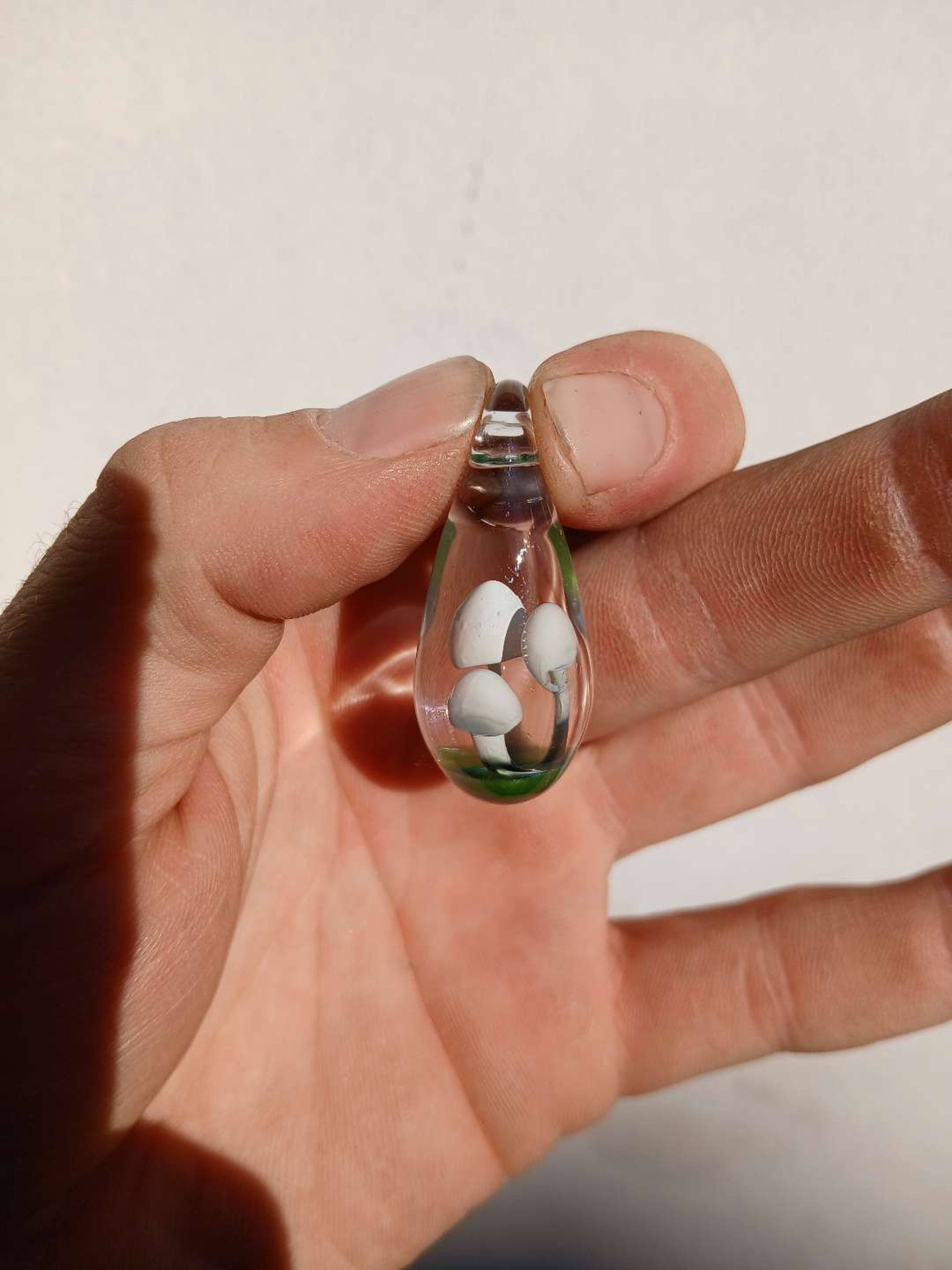 Preview pic of Triple Mushroom Cluster Pendy