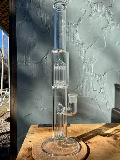 Preview pic of OG Sovereignty Glass 4-8 in Electric Green Stardust