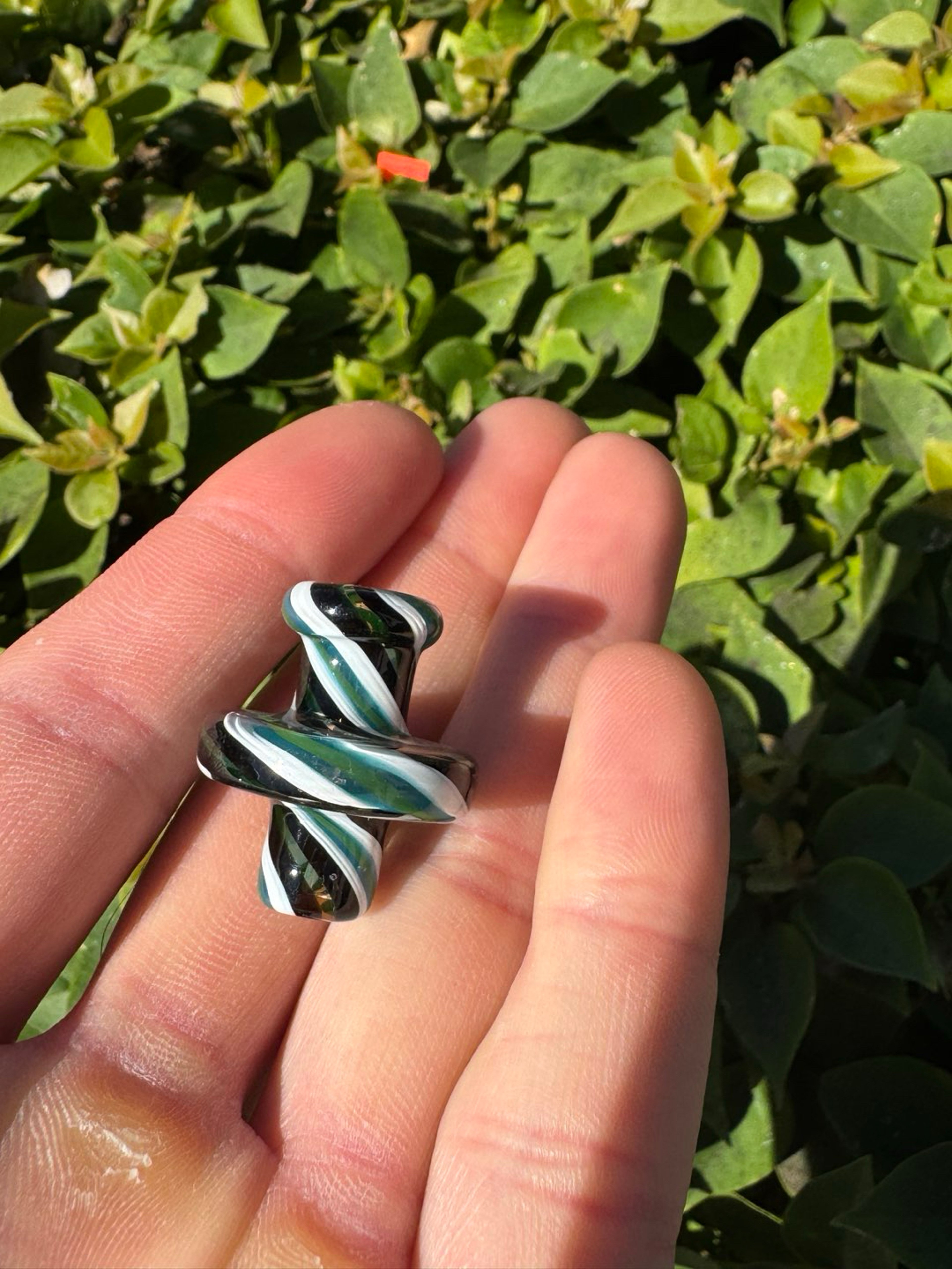 Preview pic of Victory glass work bro cap green black