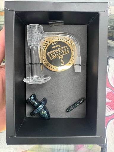 Preview pic of Victory glass work xl ceres gold set dichro