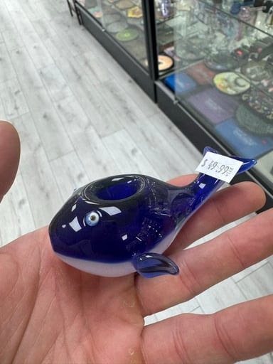 Preview pic of Mj arsenal moby hand pipe