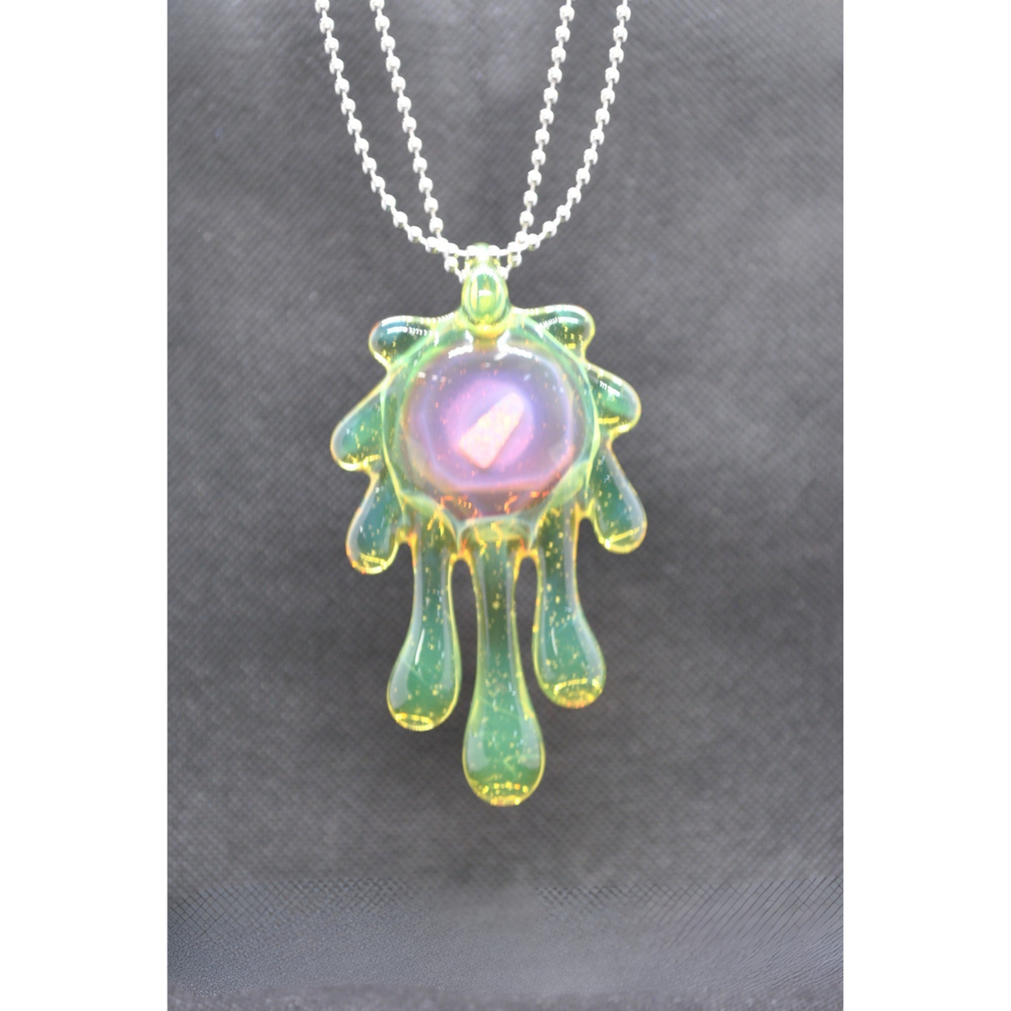 Preview pic of Opal drip pendy
