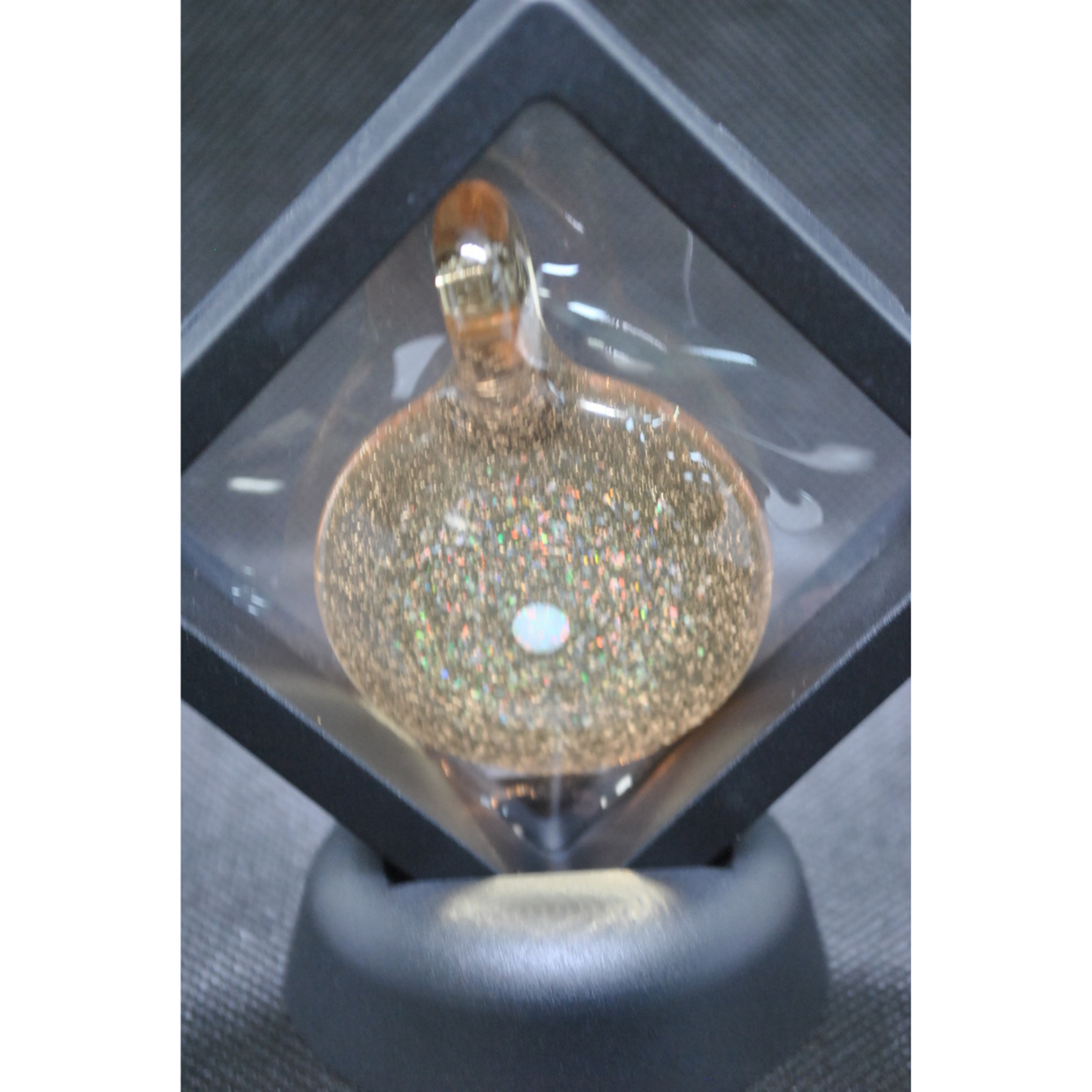 Preview pic of Clear CFL reactive opal pendy