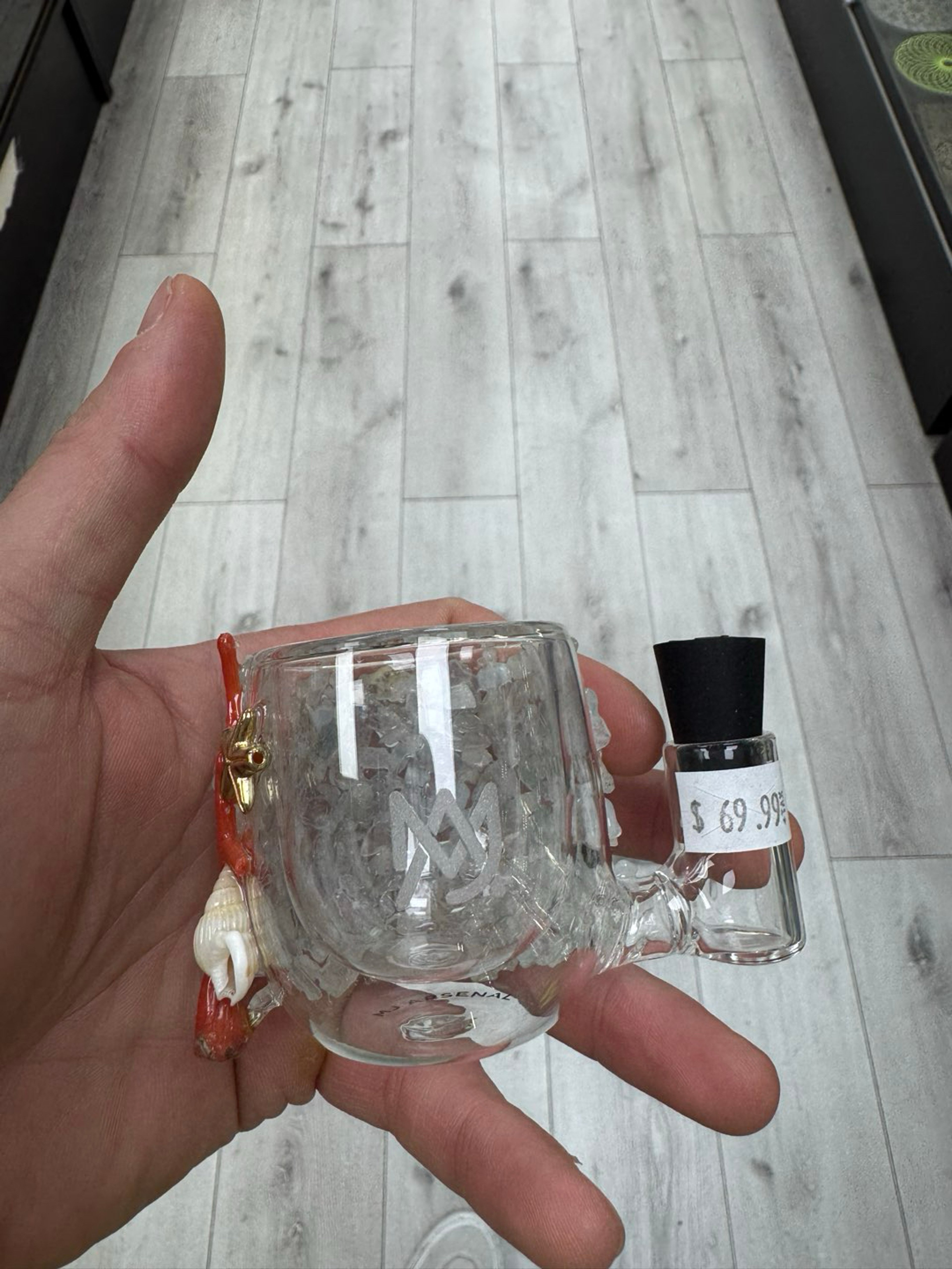 Mj arsenal x alchemy charm iso station image 0