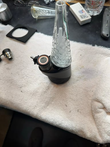 Preview pic of Puffco Peak Pro w New Base