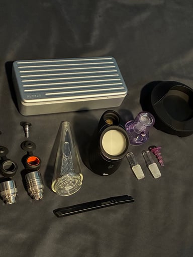 Preview pic of Puffco Peak Pro 3DXL w/ Charging Base and accessories