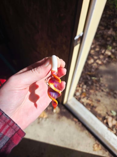 Preview pic of AP Twist Pendant