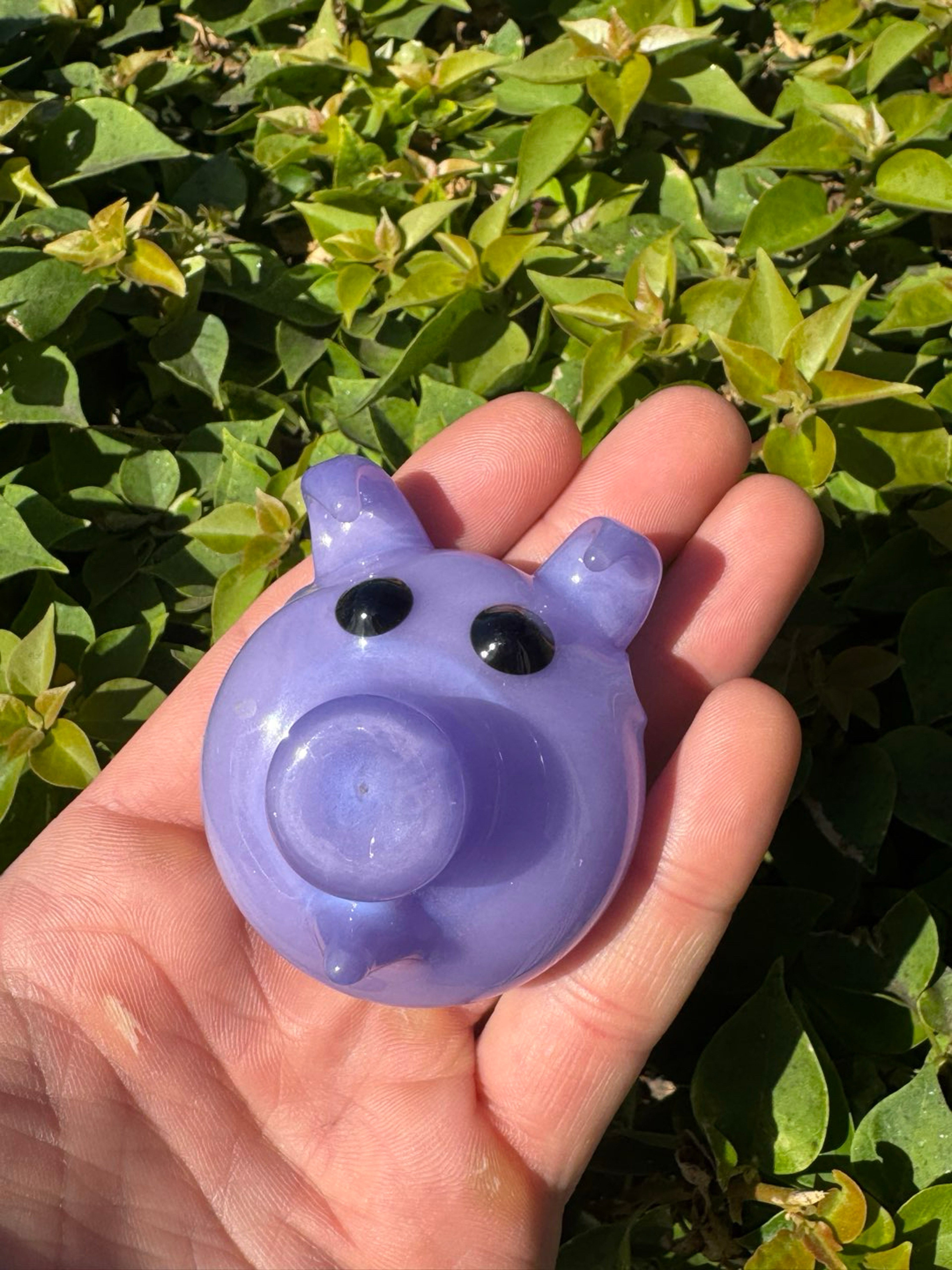 Preview pic of Large size purple pig pendant
