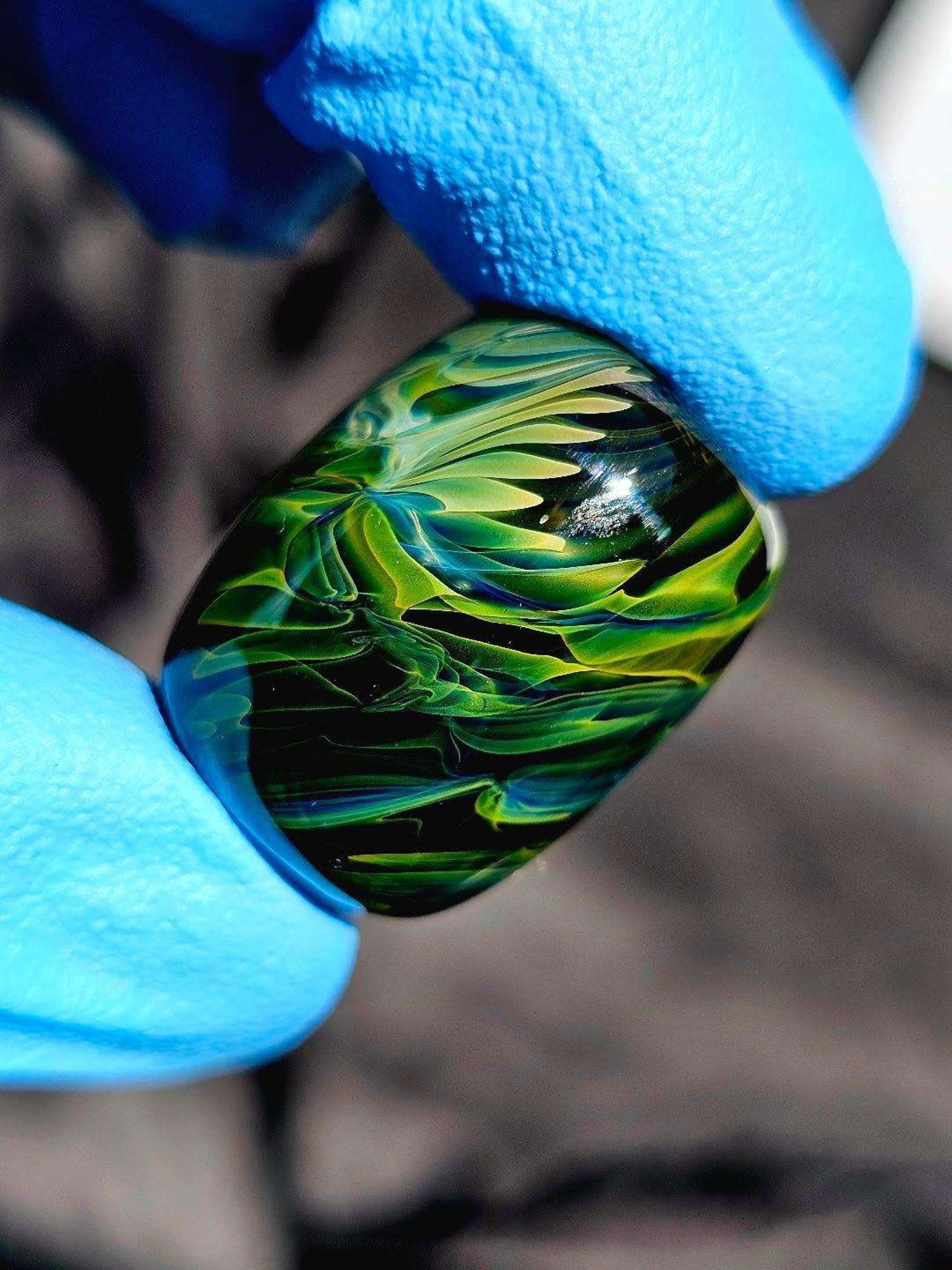 Preview pic of bp glass bead