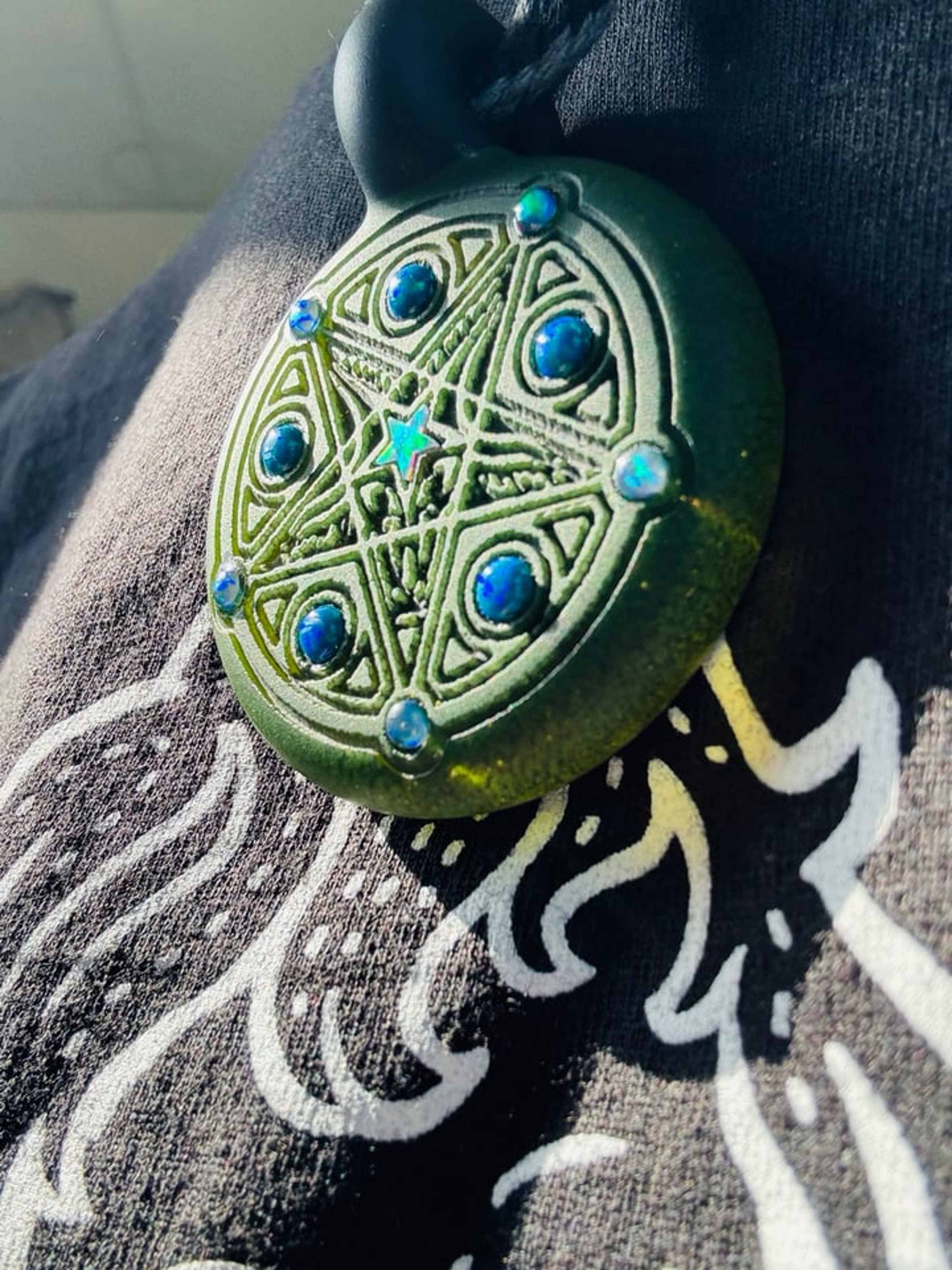Preview pic of RARE* XL  UV DWRECK 11x opal deep carved and sandblasted pendant