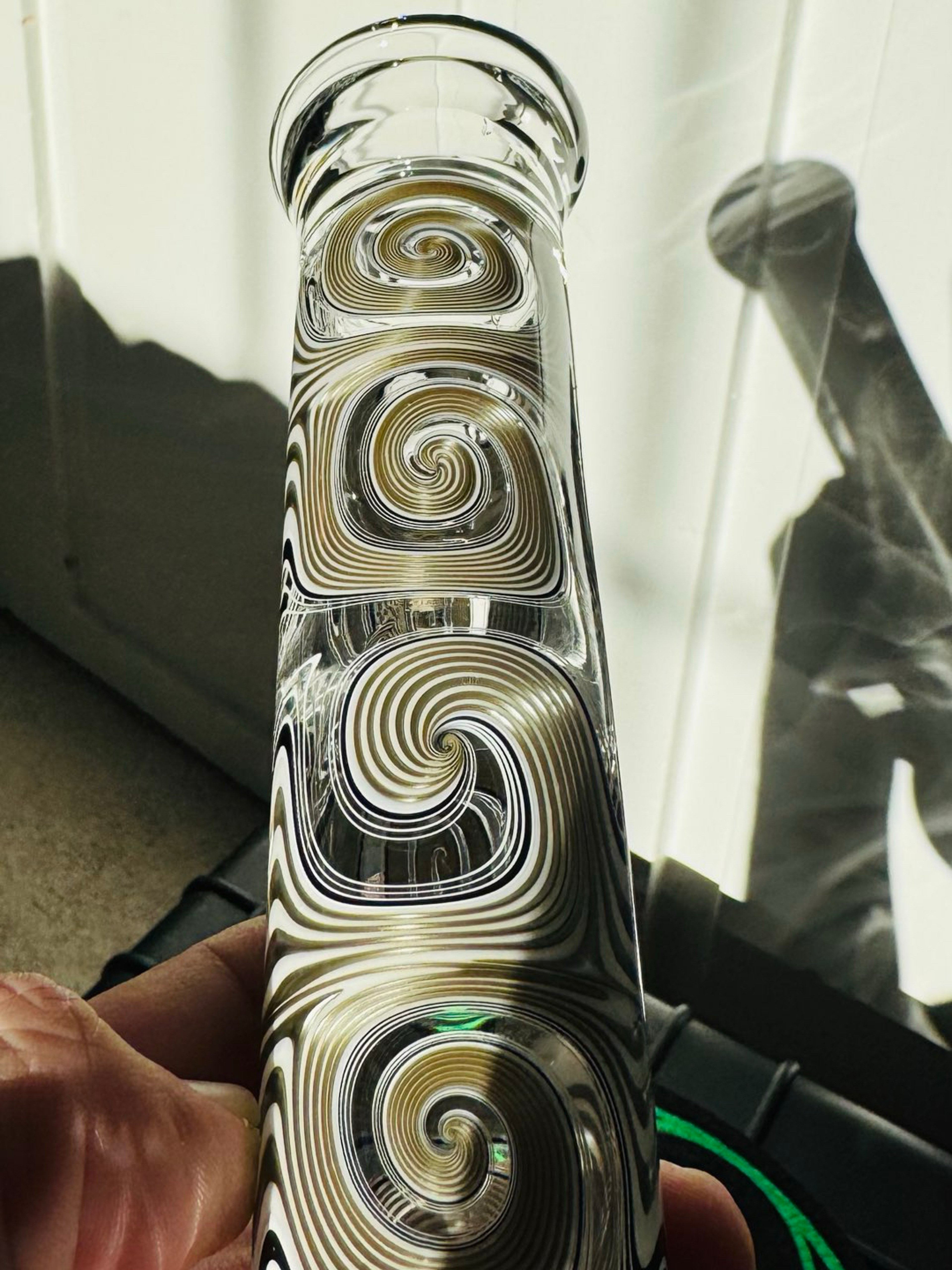 Preview pic of 🤯RARE NEW 1/1 WORKED ELECTRUM MULTI UV EXTRA-THICK GLASS BAKER-BEAKER / WORKED ACC🤯 🧼