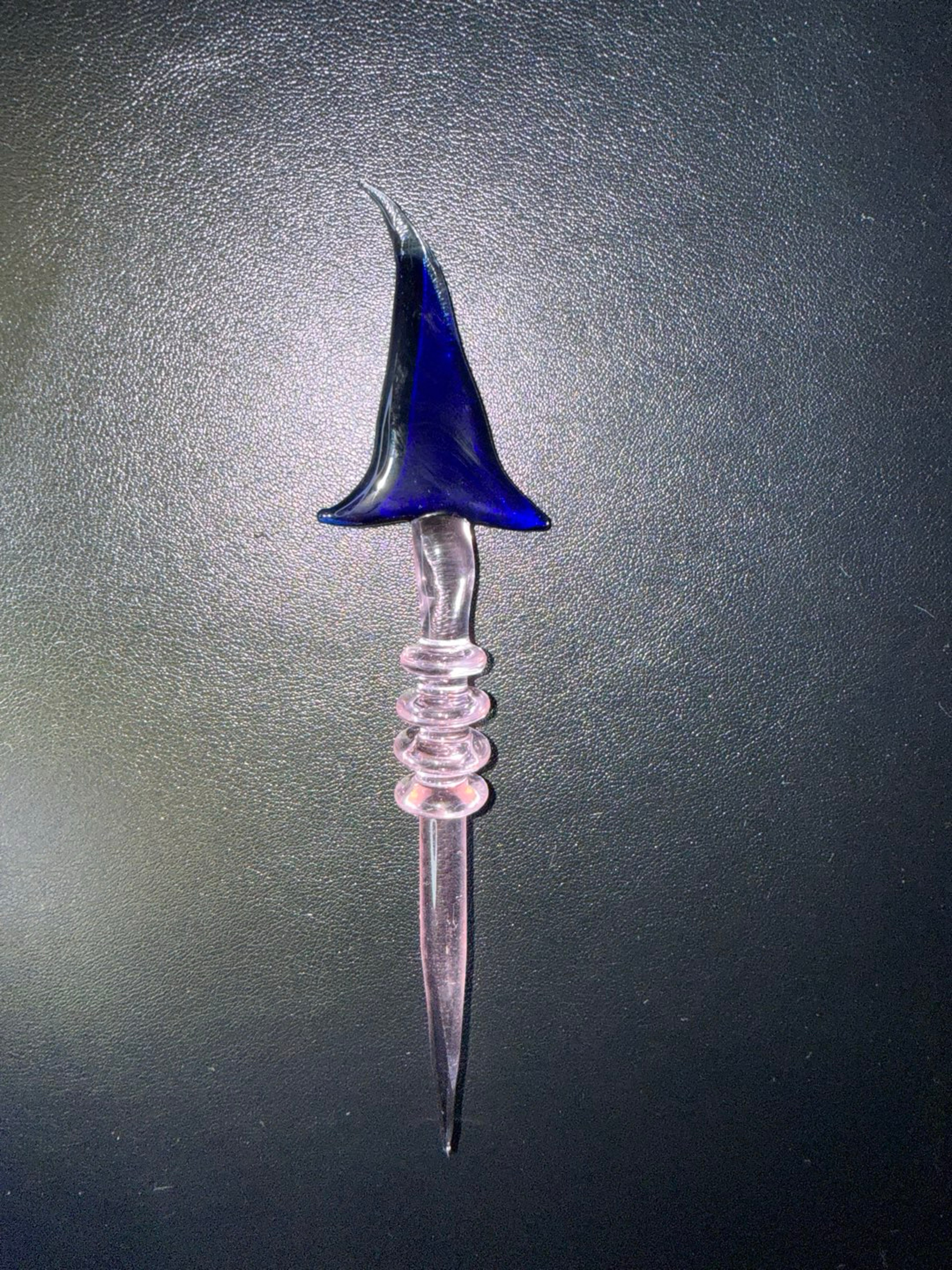 Witch hat dabber image 0