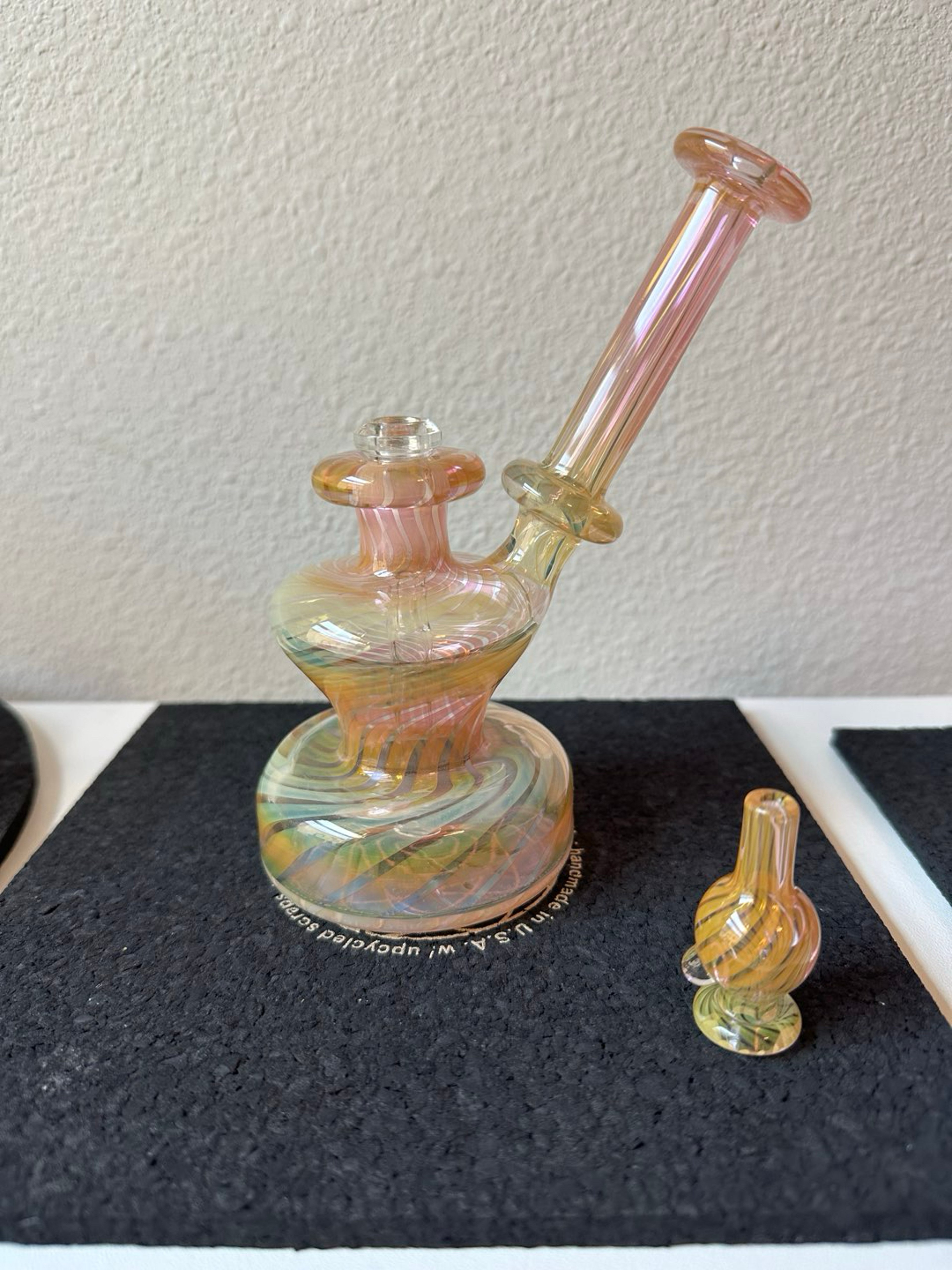 Mitoa Fumed Rig with matching Bubble Cap image 0