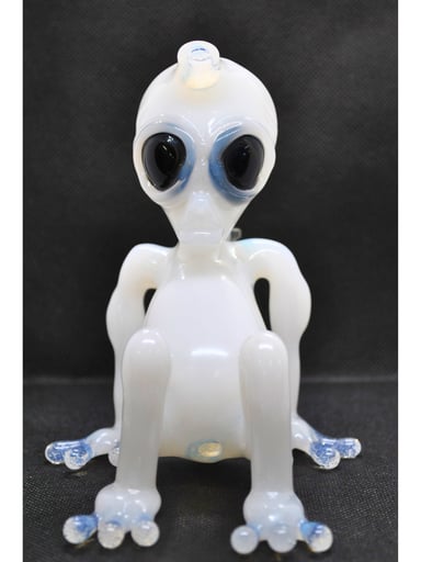 Preview pic of Albino Alien Rig