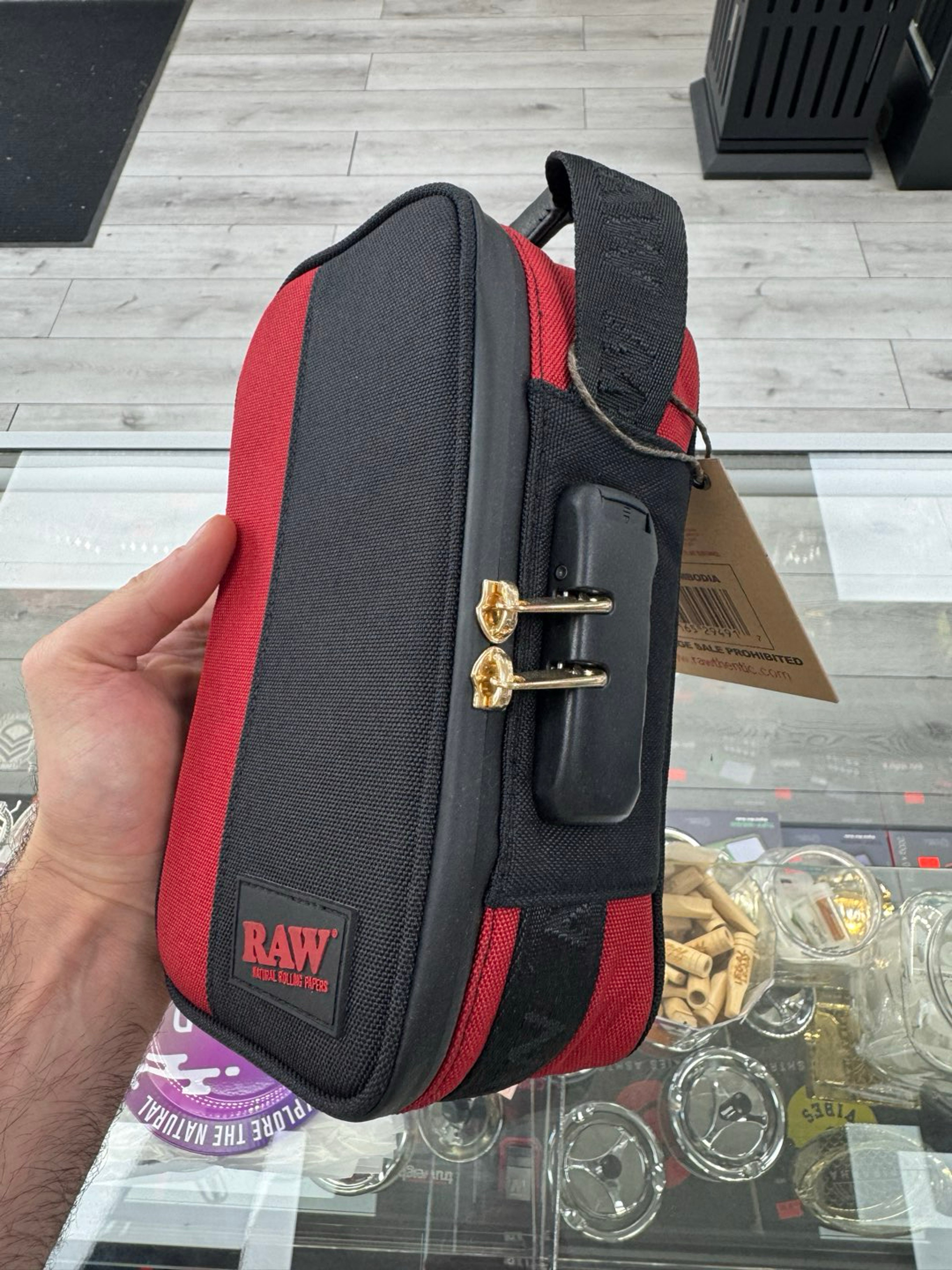 Raw dank locker smokers carry rawl image 0