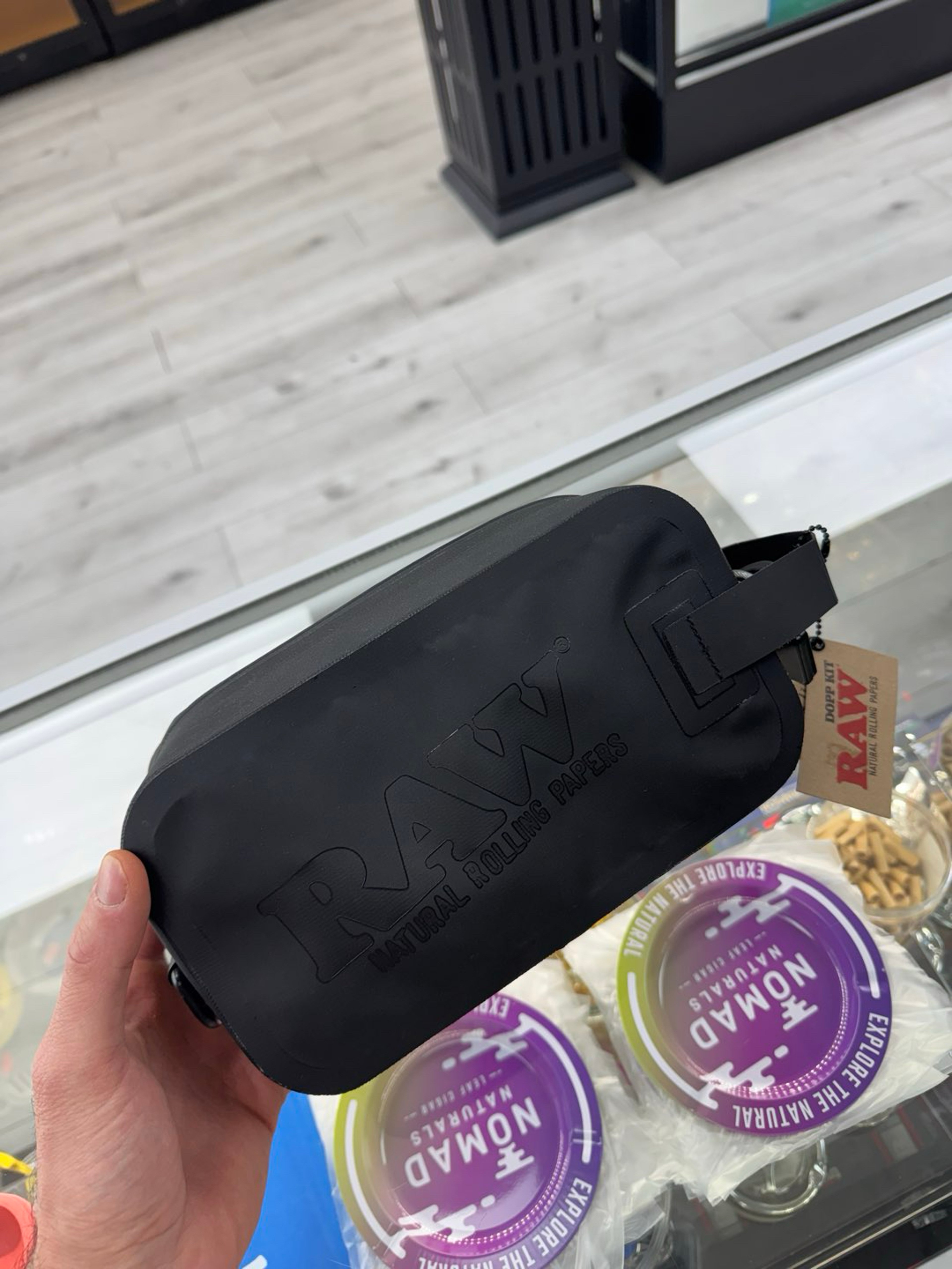 Raw dopp kit image 0