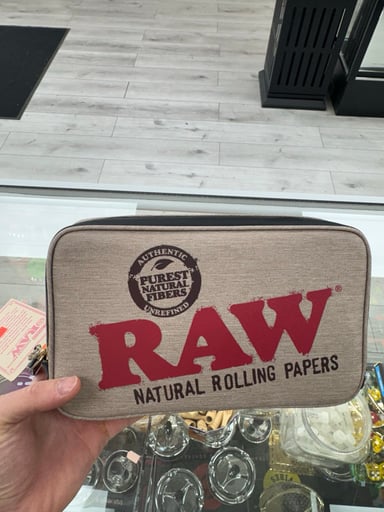 Preview pic of Raw qtr pounder smokers pouch brown