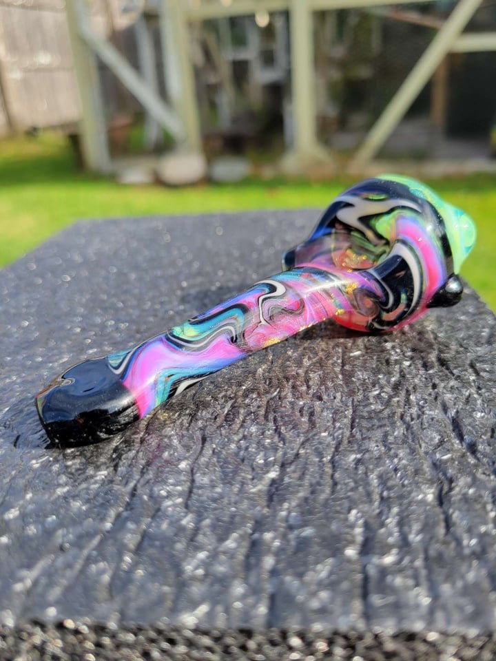 Linework spoon honeycomb cap | Shop Spoons on GlassPass