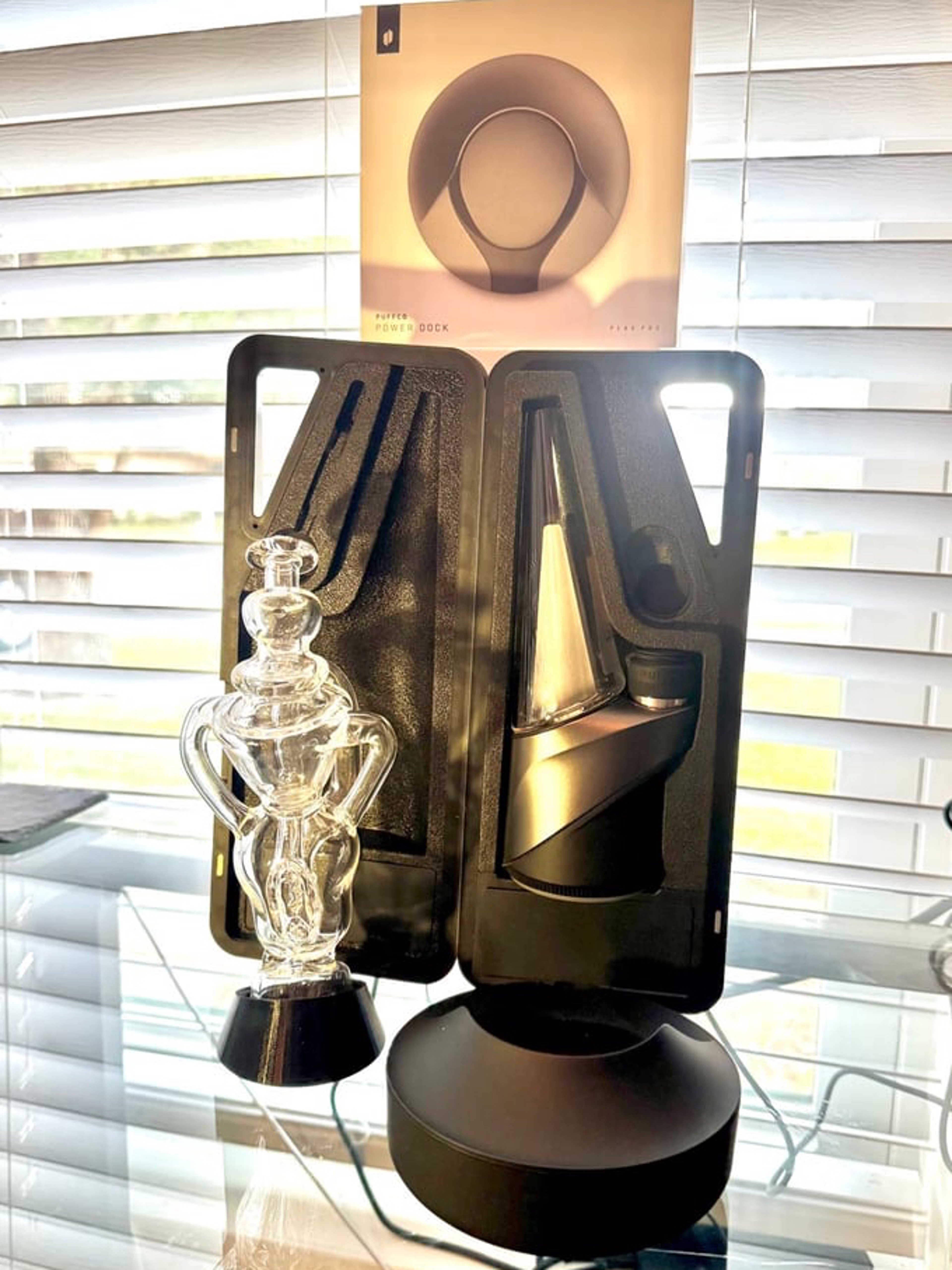 Puffco Peak Pro Bundle with Recycler Glass Top image 0