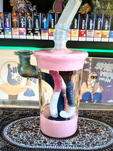 Preview pic of Emperial Glass UV gummy worm cup