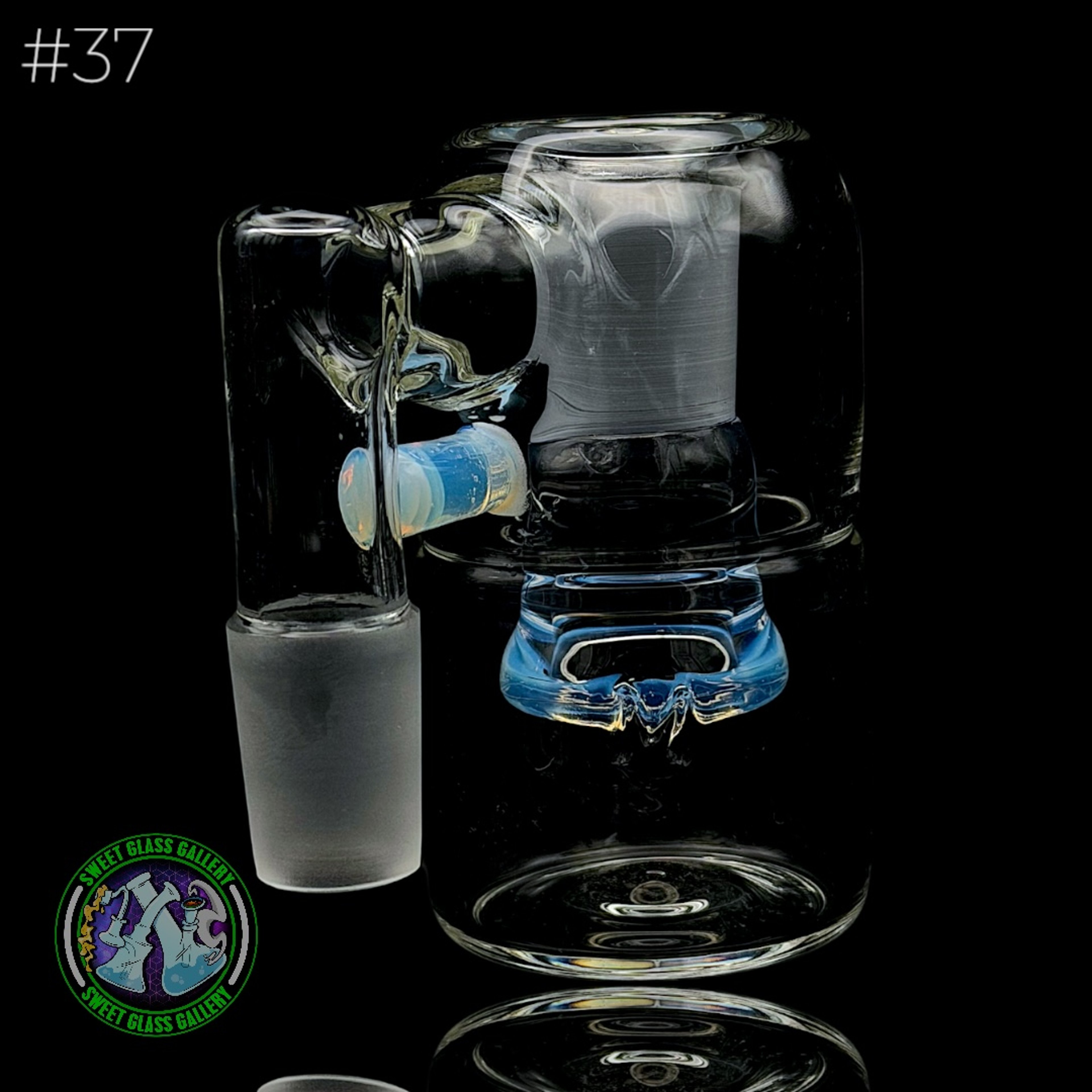 Fluid Glass - Ash Catcher 18mm - Dry #37 (Secret White) image 0