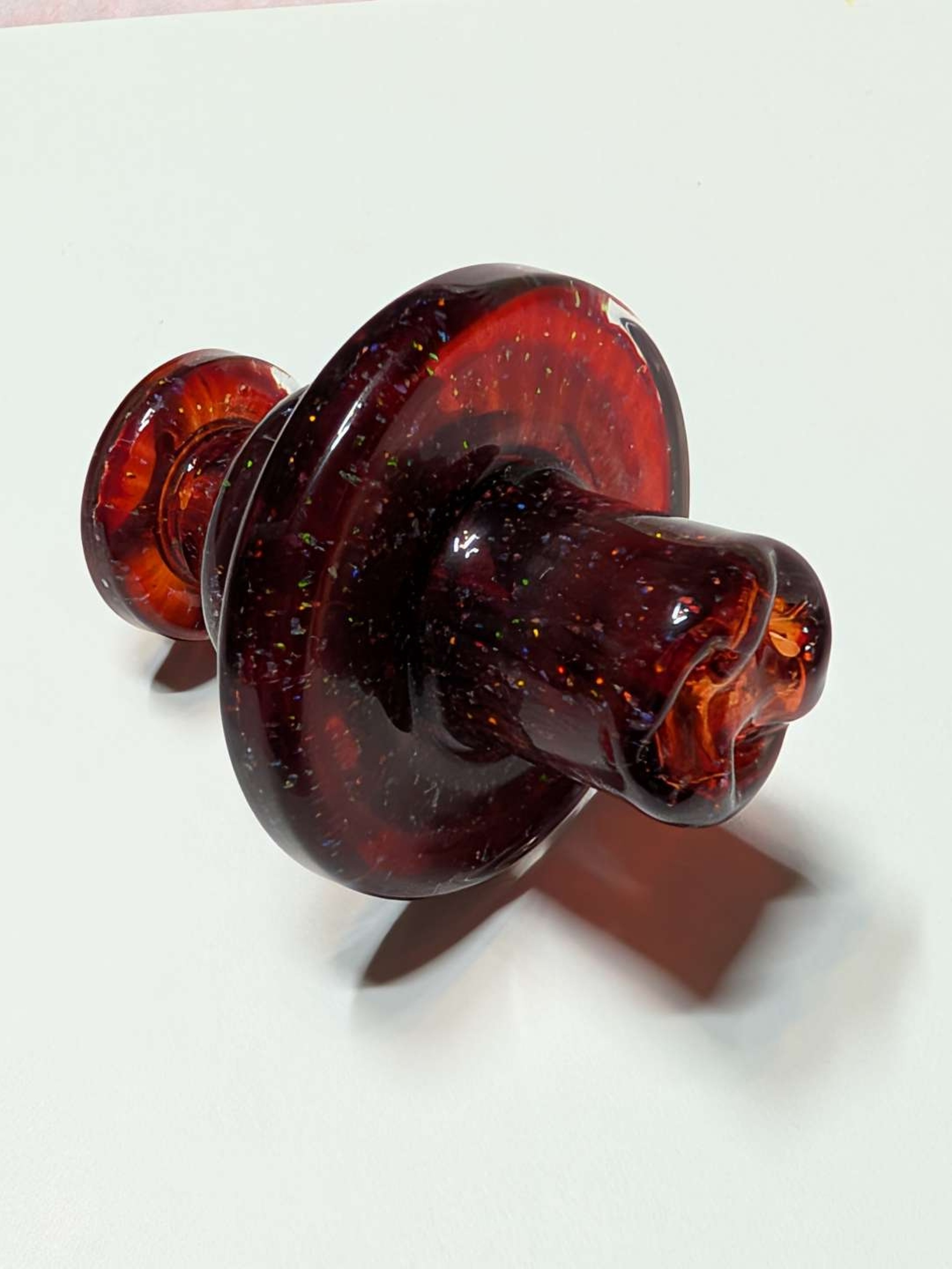 Hoyer crushed opal over Garnet spinner cap image 0