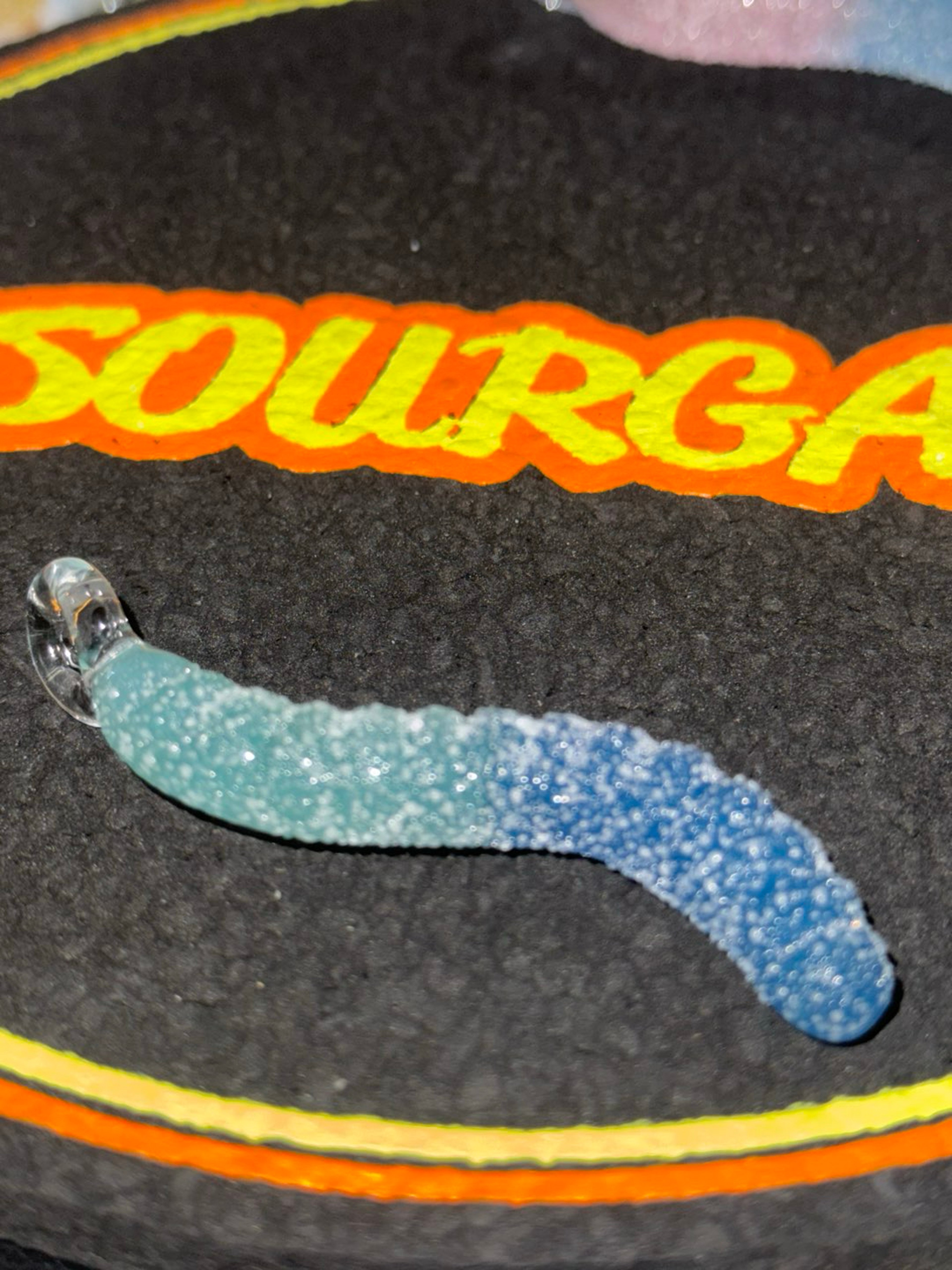 Preview pic of Emperial glass sour worm pendant