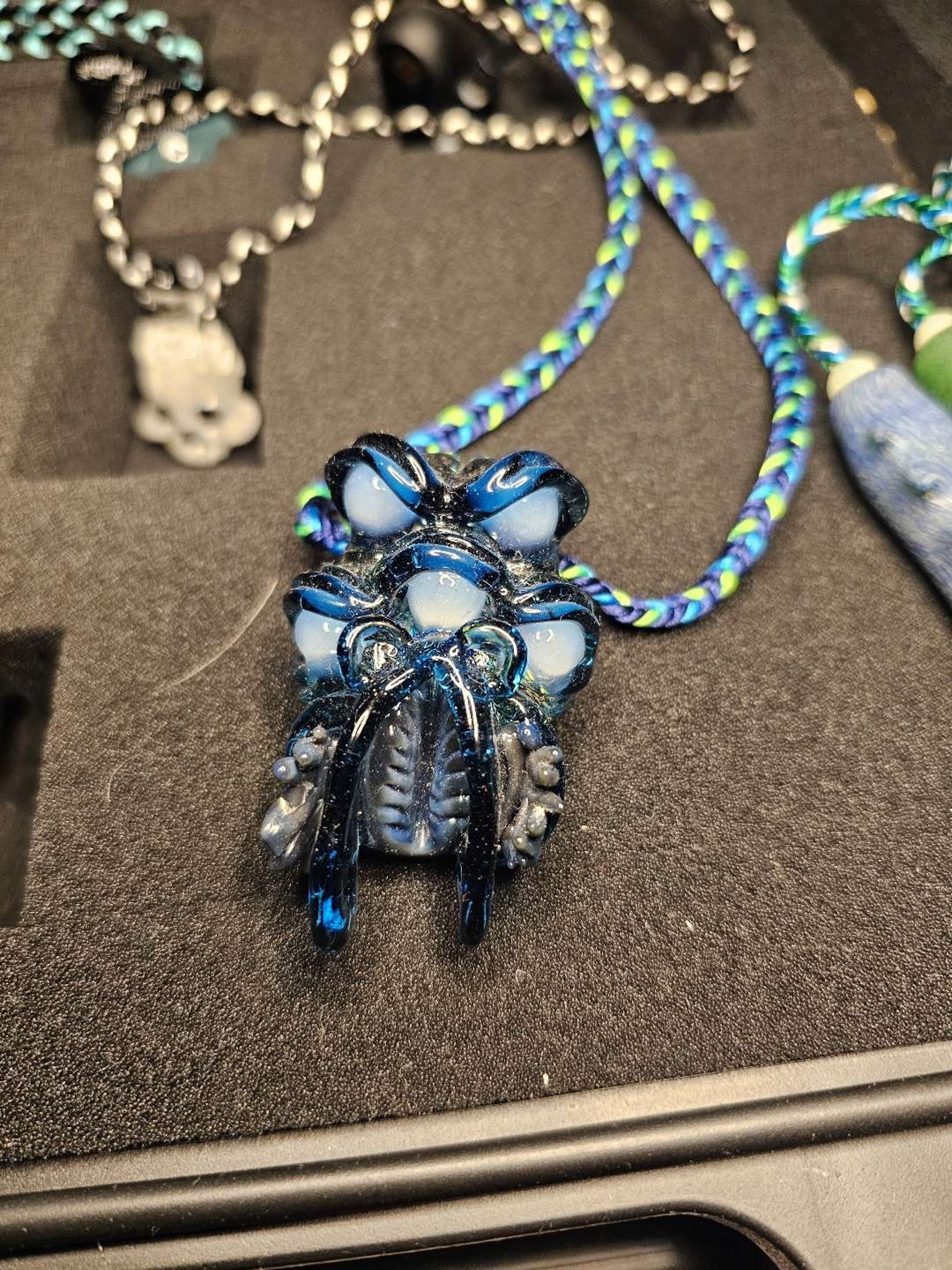 Preview pic of Jordy Minnick Dogeater Full Uv