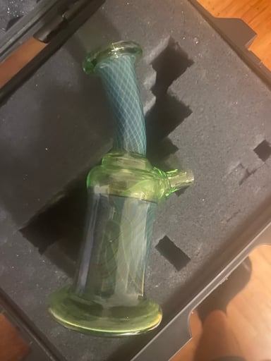 Preview pic of Gordman glass