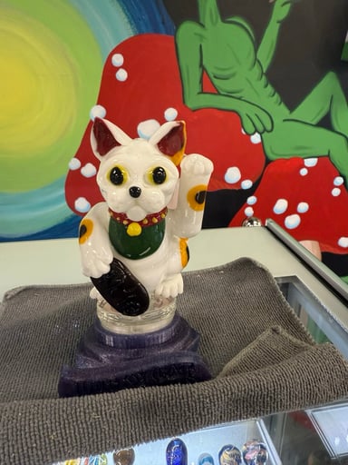 Preview pic of Tammy Baller Puffco Attachment “White Cat”