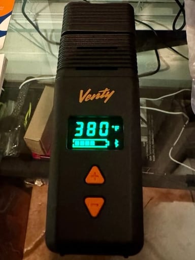 Preview pic of Venty Vaporizer with Extras Storz & Bickel Excellent Condition