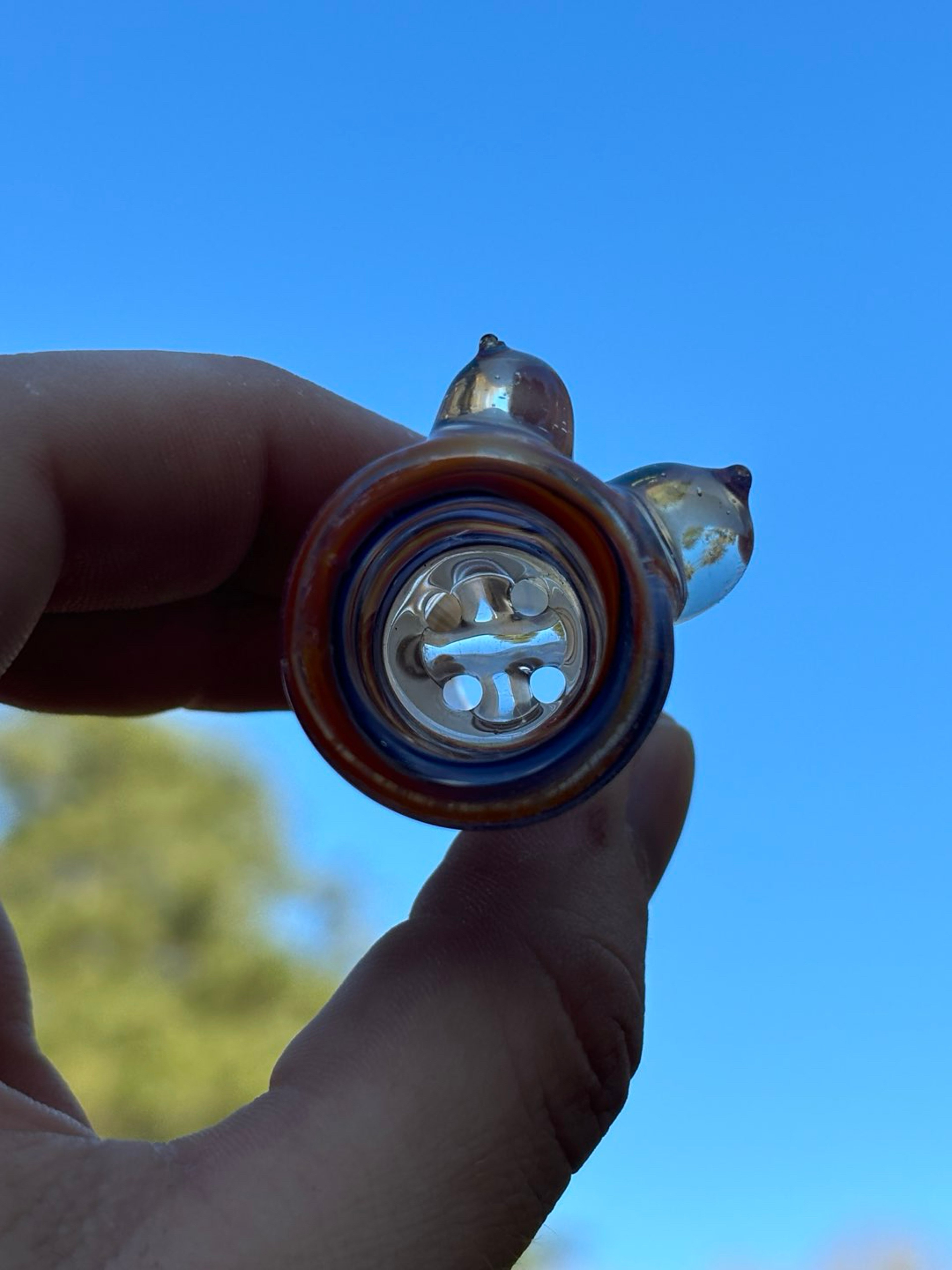 Preview pic of Signed 18mm 4 hole line worked Titz