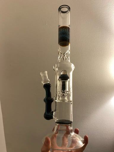 Preview pic of Big Z x Joel Halen huge flower tube