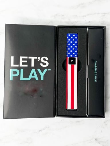 Preview pic of PlugPlay USA Flag Battery USB-C