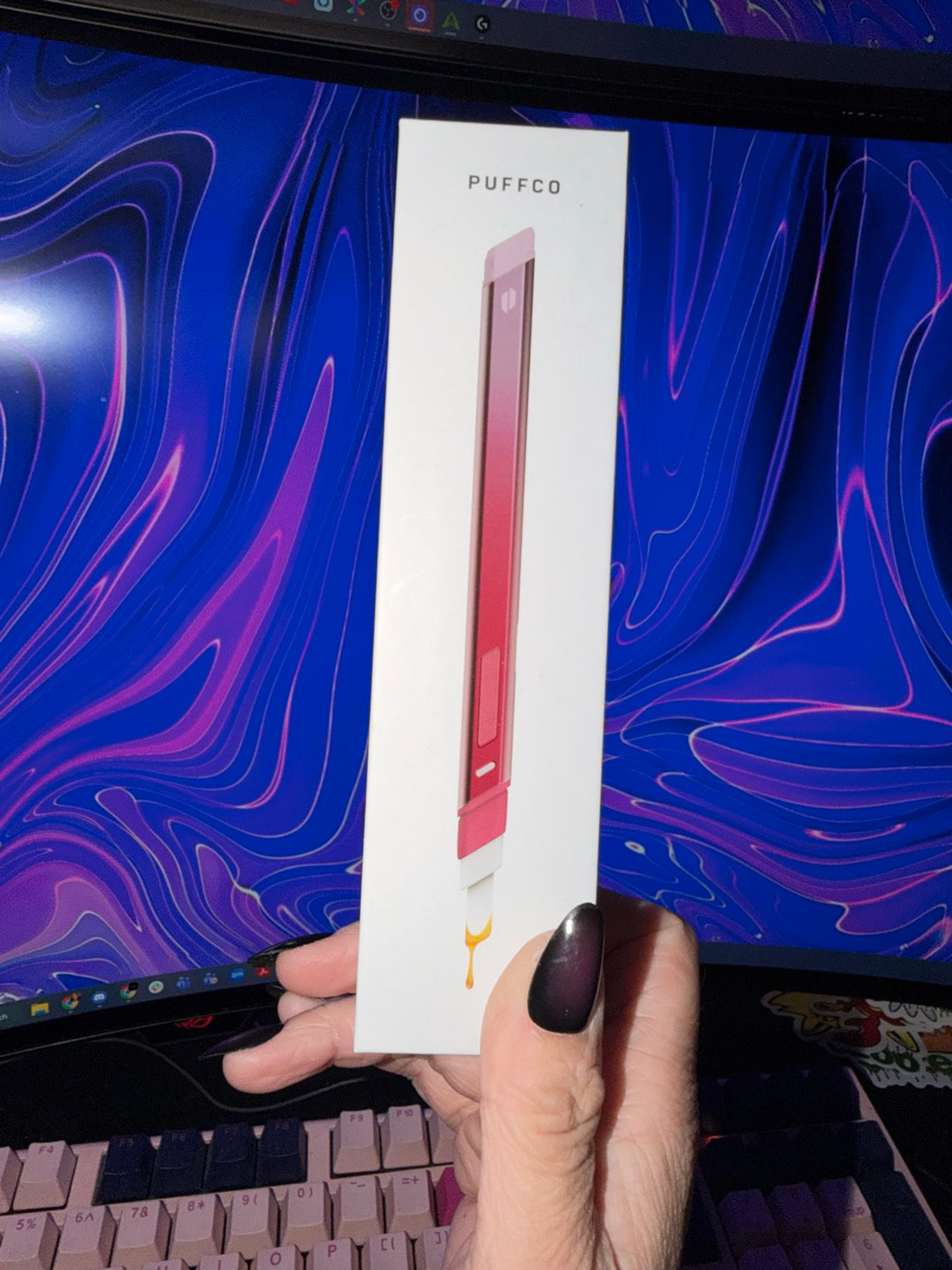 Preview pic of Puffco Hot Knife - Gemstone Rink