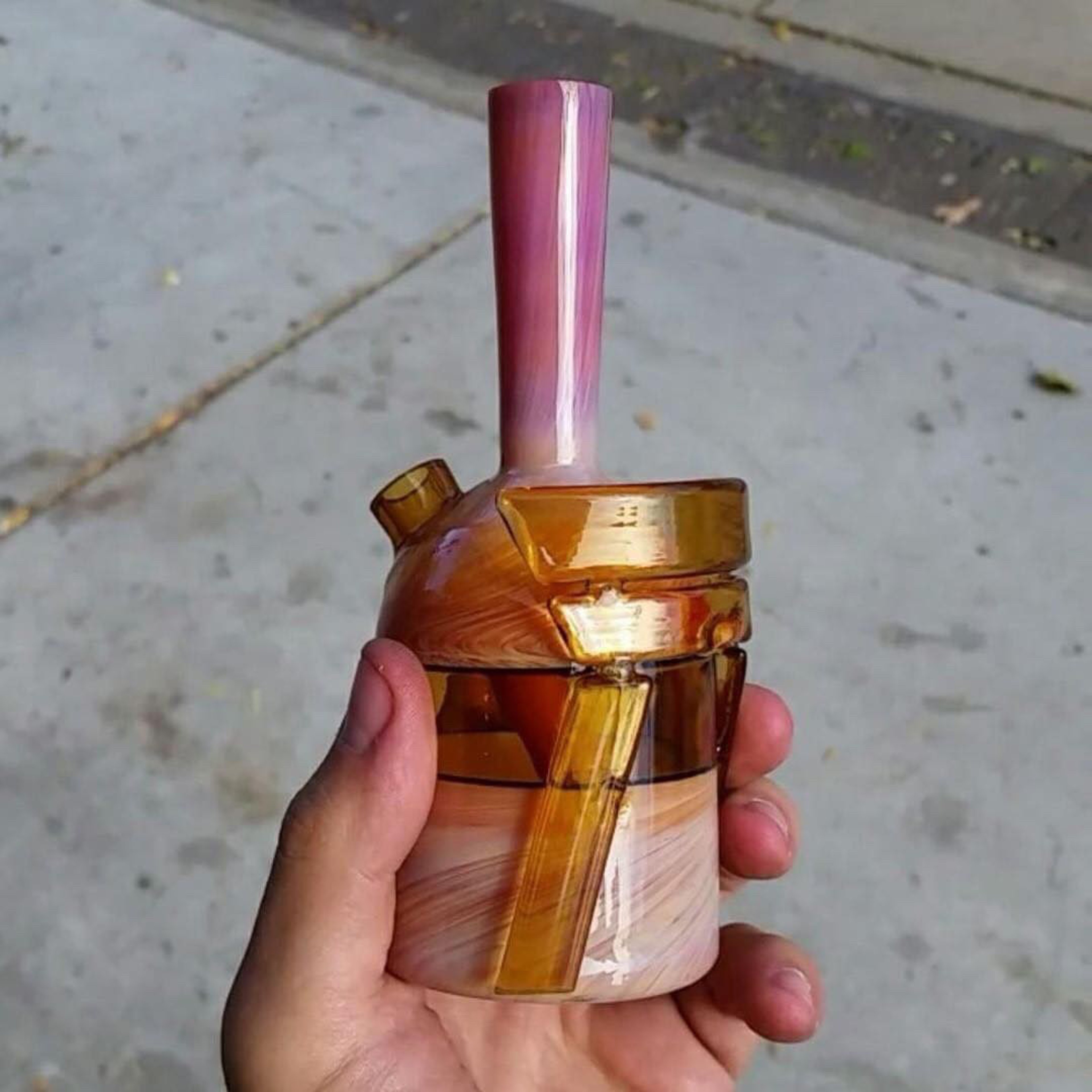 Vibeglass Torii Gate Tube image 0