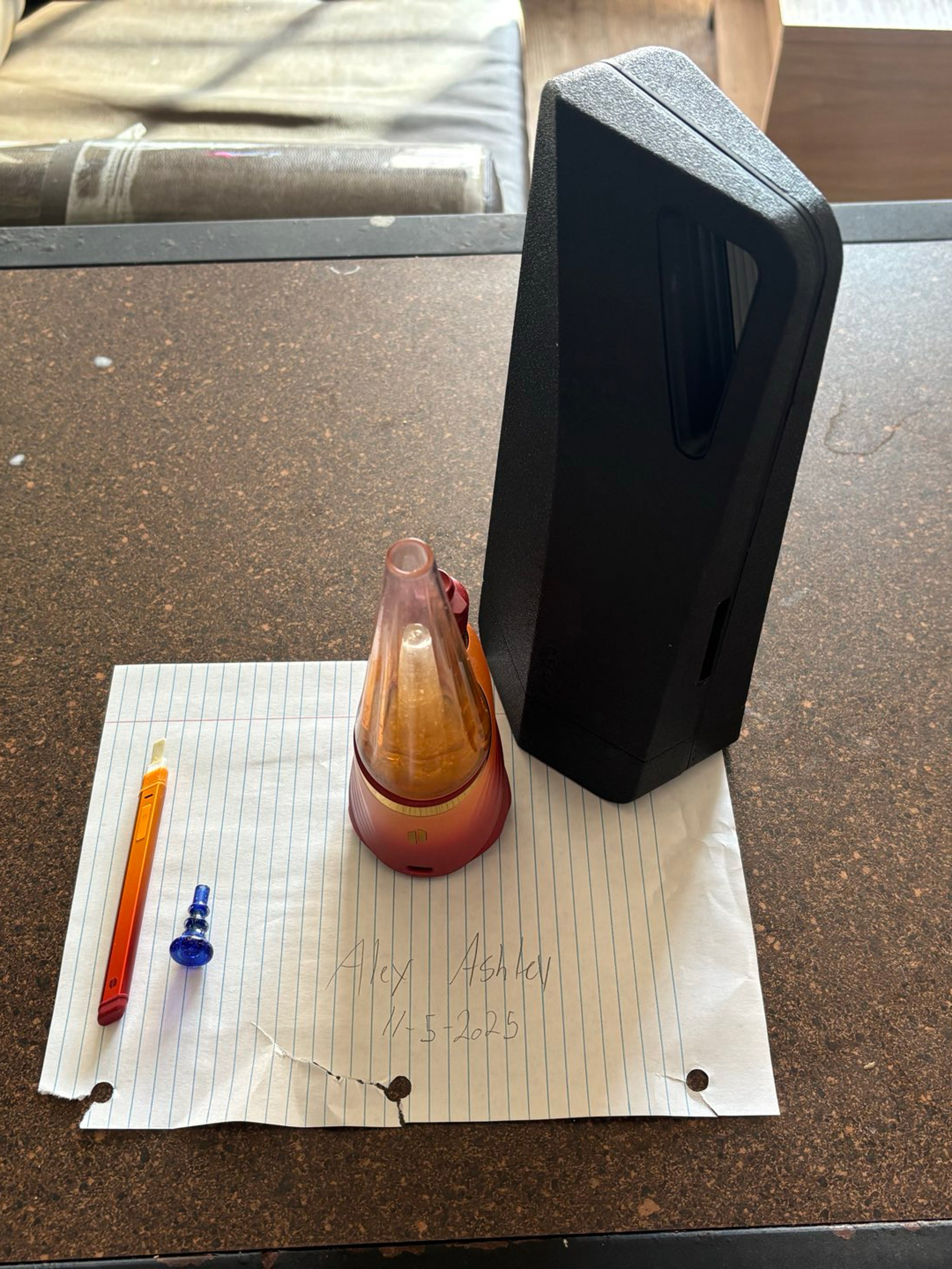 Preview pic of Puffco peak pro bundle