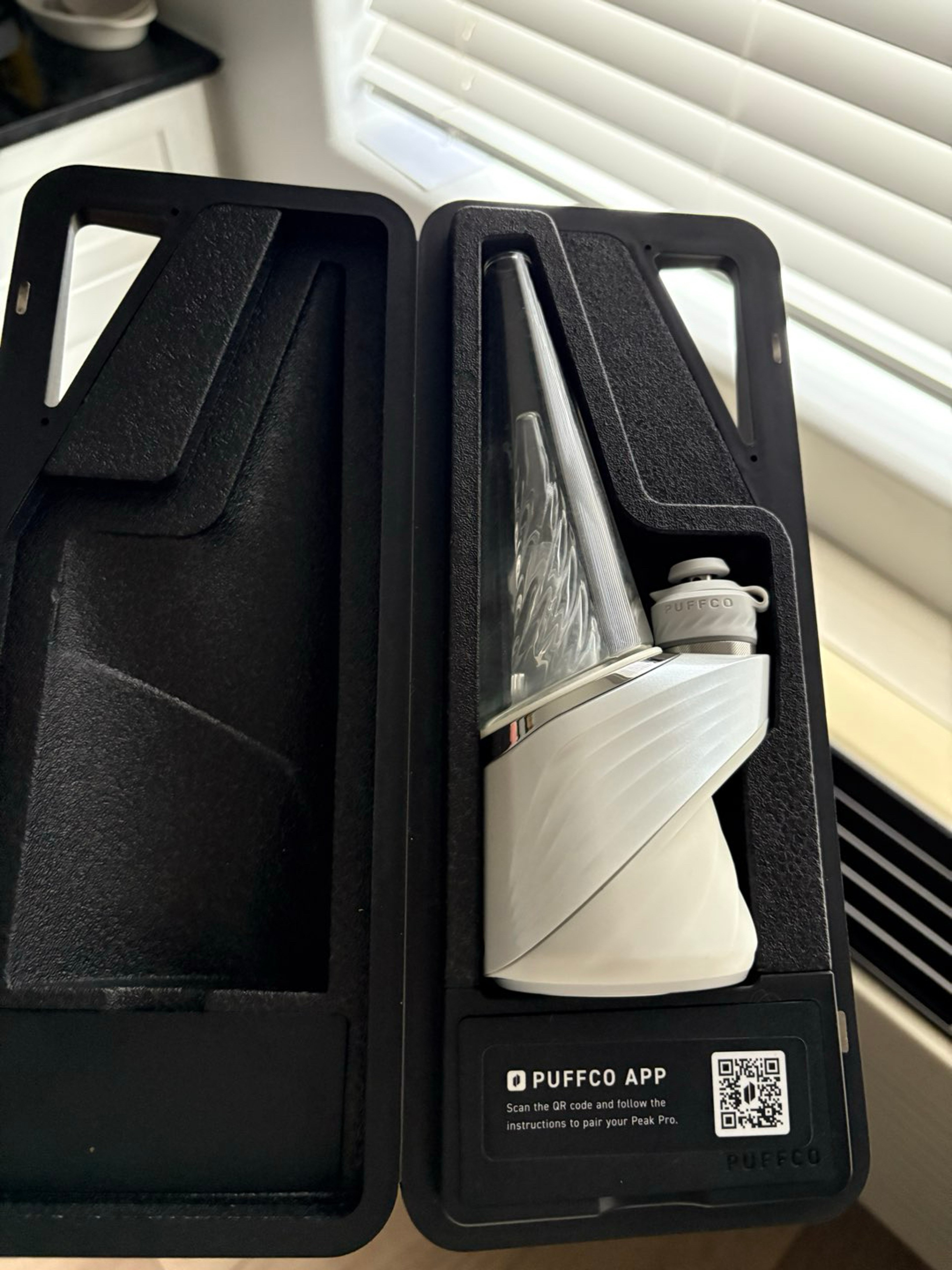 Preview pic of Puffco Peak Pro