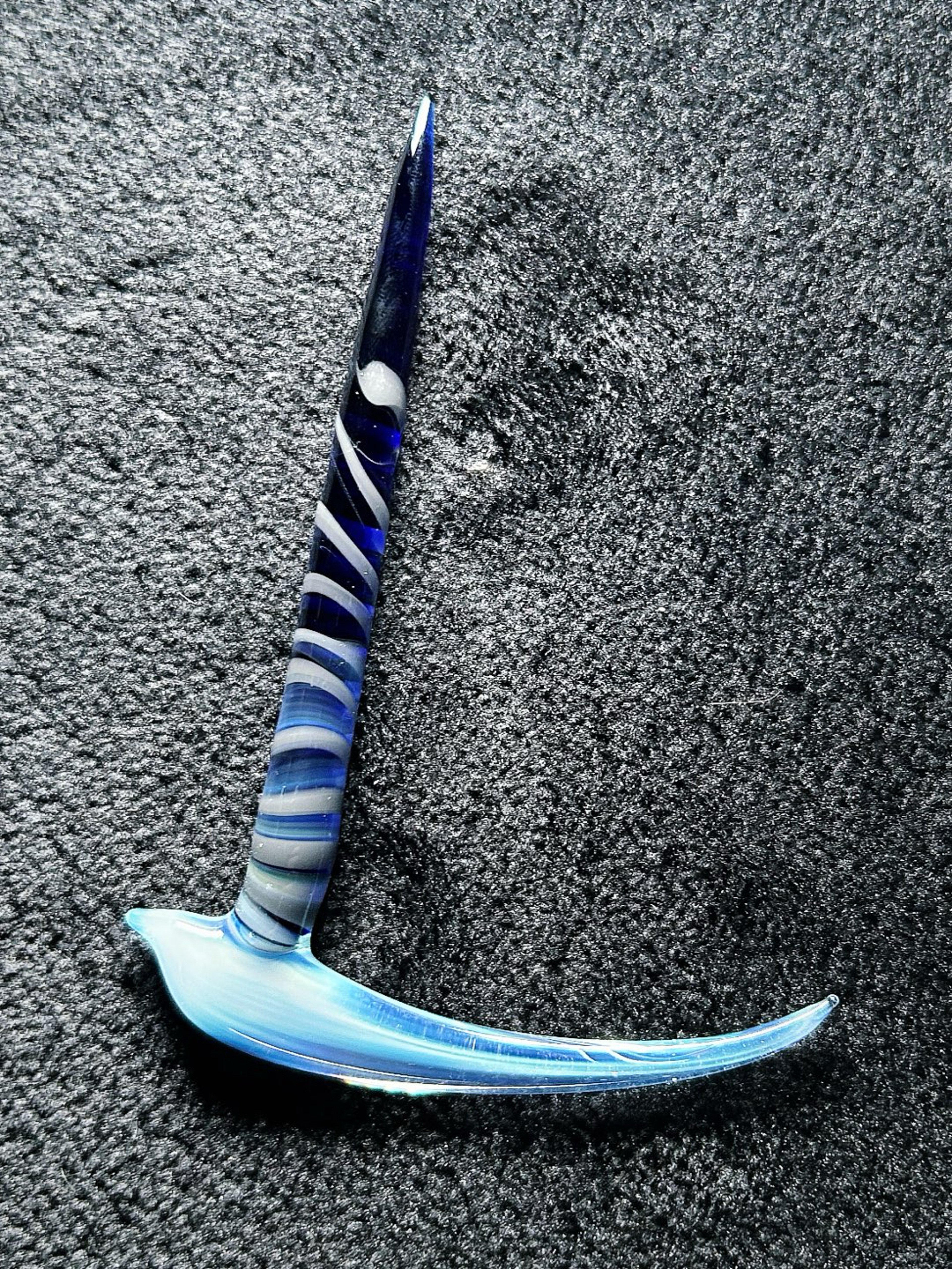 Preview pic of MarvinsGlass024 No Reserve Auction! 🫐