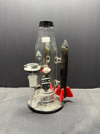 Preview pic of Empire Glassworks Rocketship Bong
