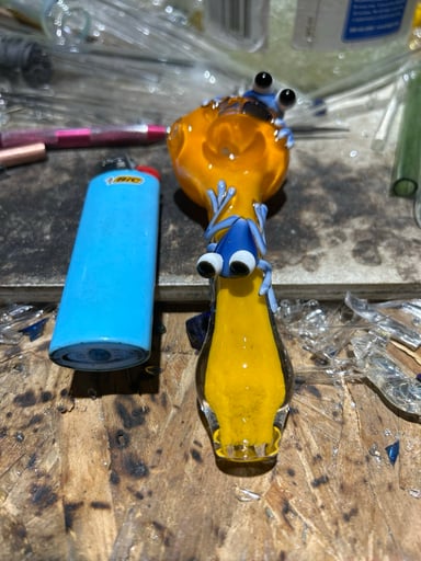 Preview pic of Blue frogs