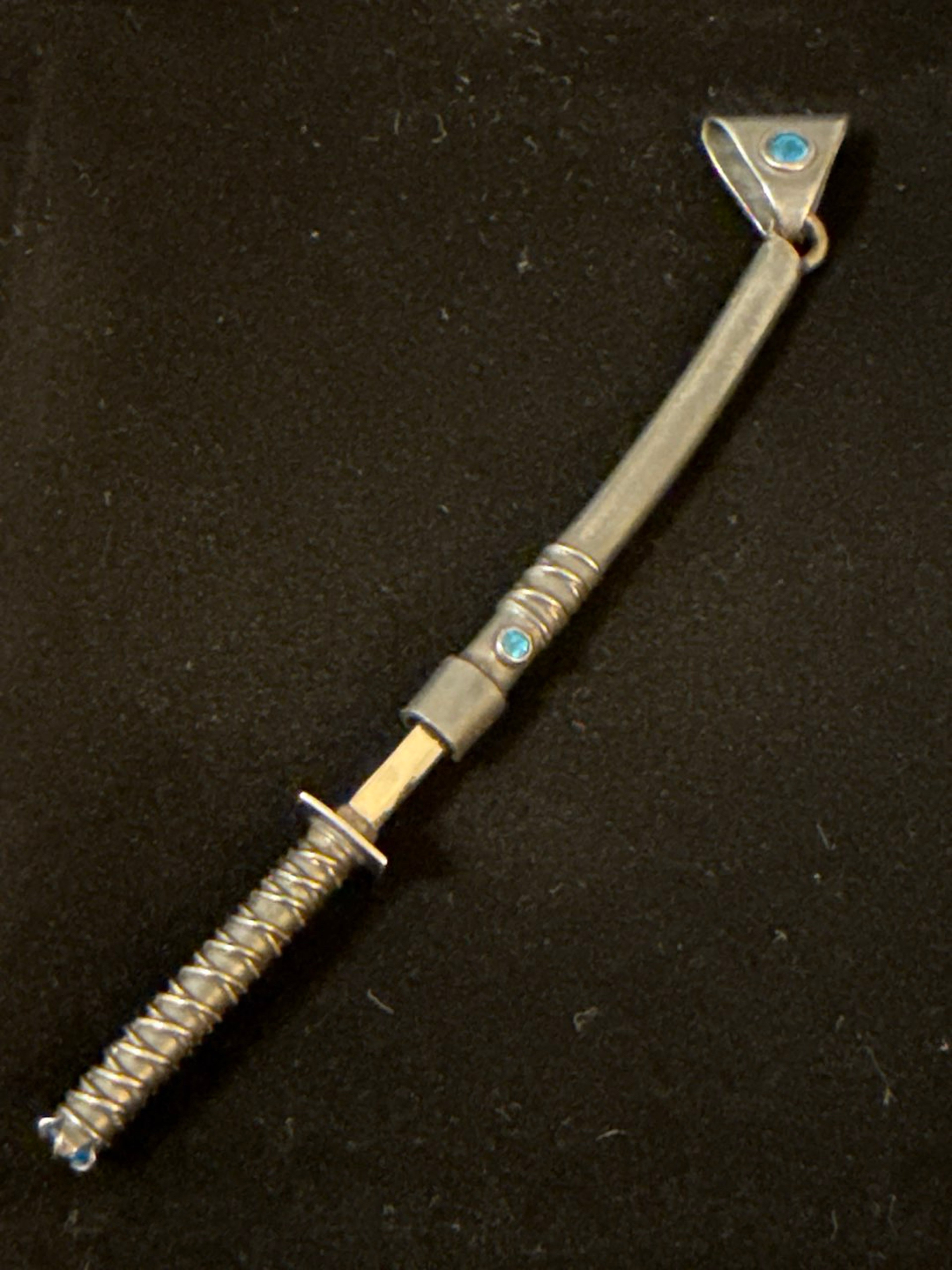 Preview pic of Daburai Pendant 3 stone Blue Apatite oxidized sterling silver