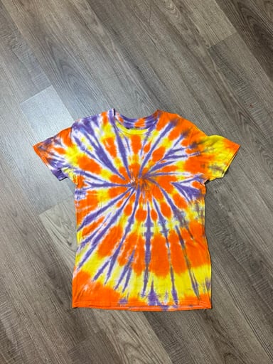 Preview pic of Tie Dye Medium