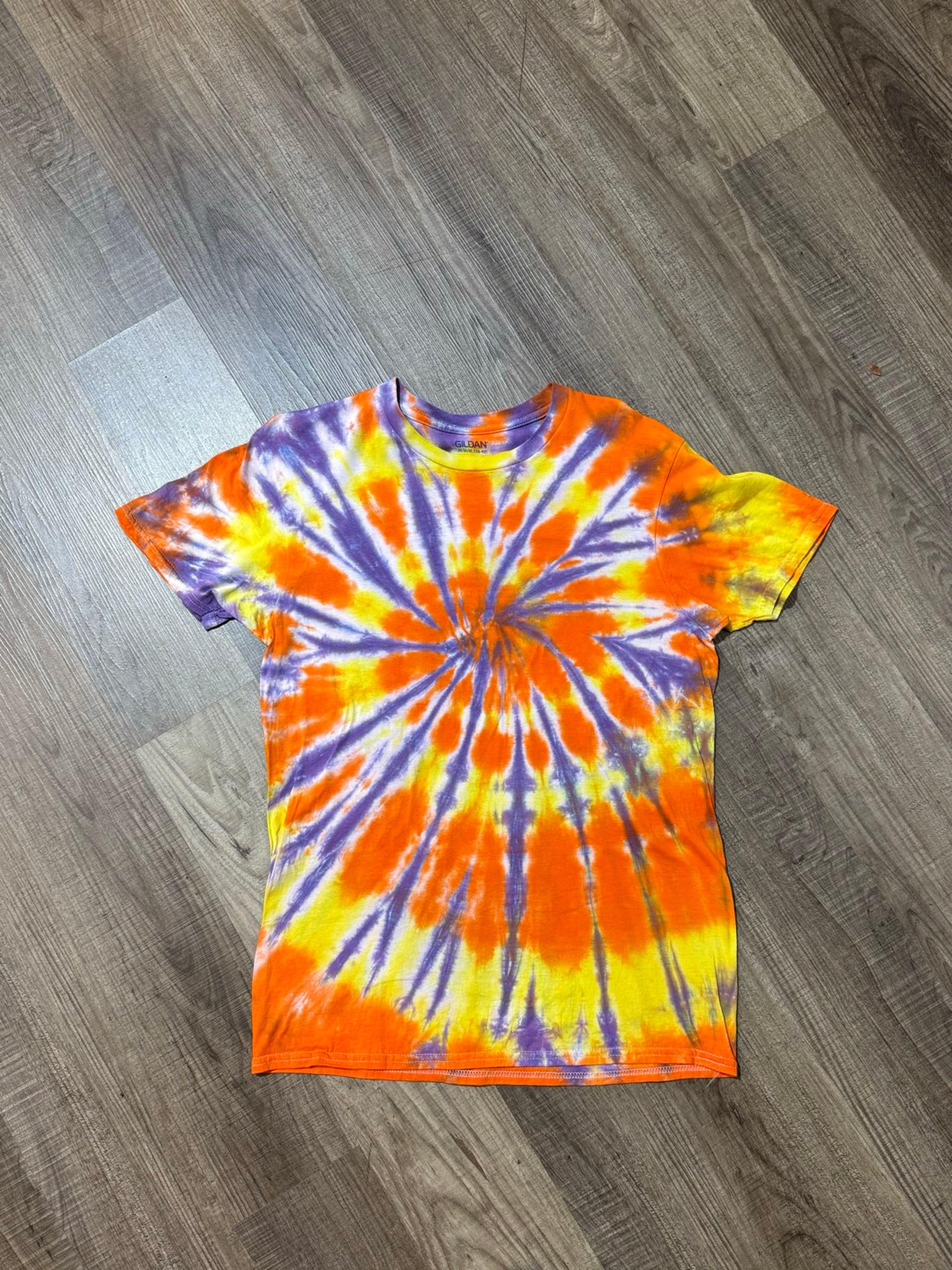 Preview pic of Tie Dye Medium