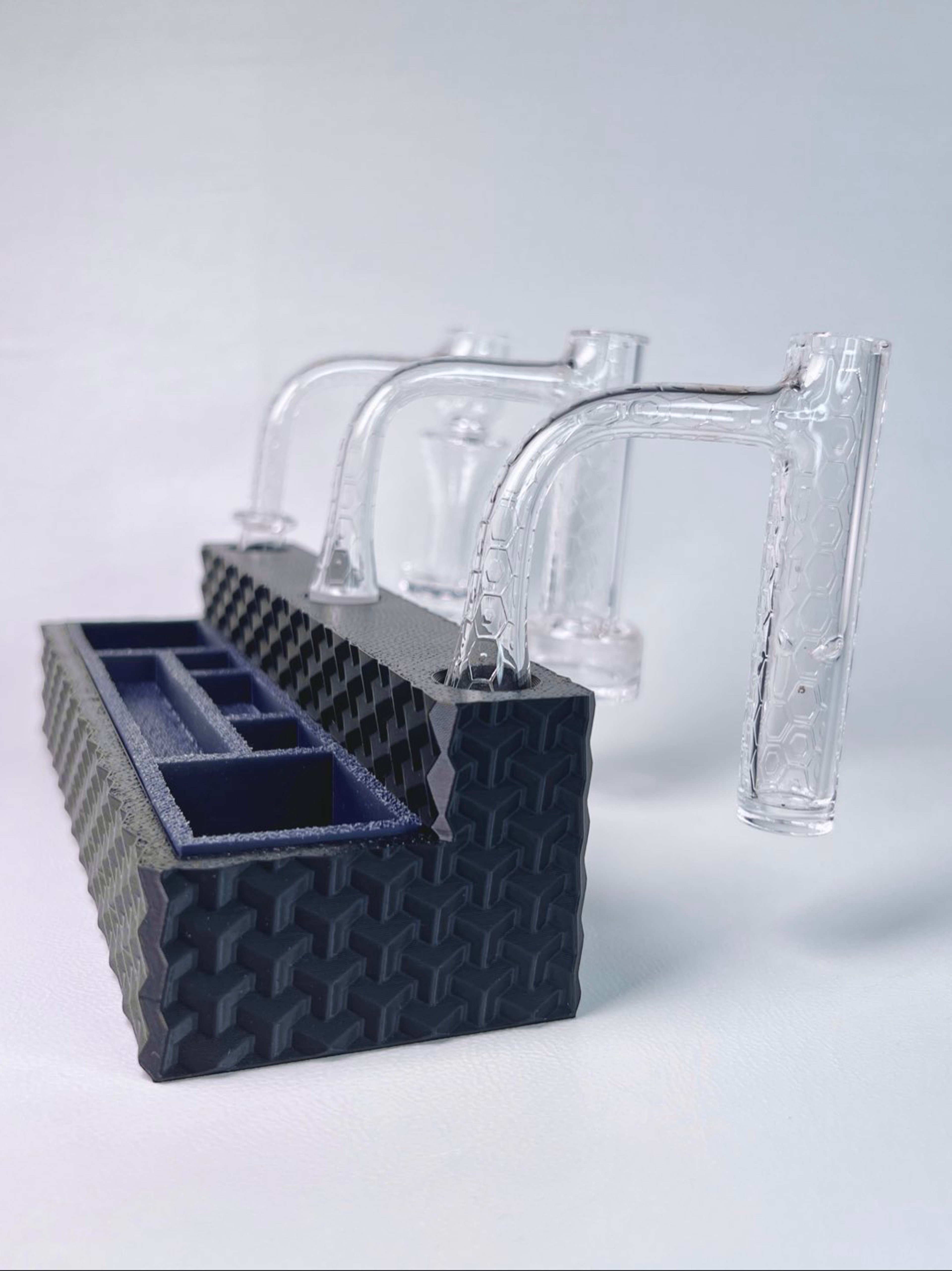 Preview pic of Tiered ‘Trident’ 14mm Dab Station