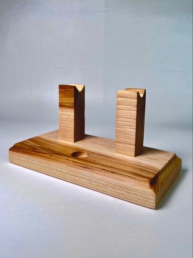Preview pic of Rustic Hickory Dab Tool Stand ‘Takoro’
