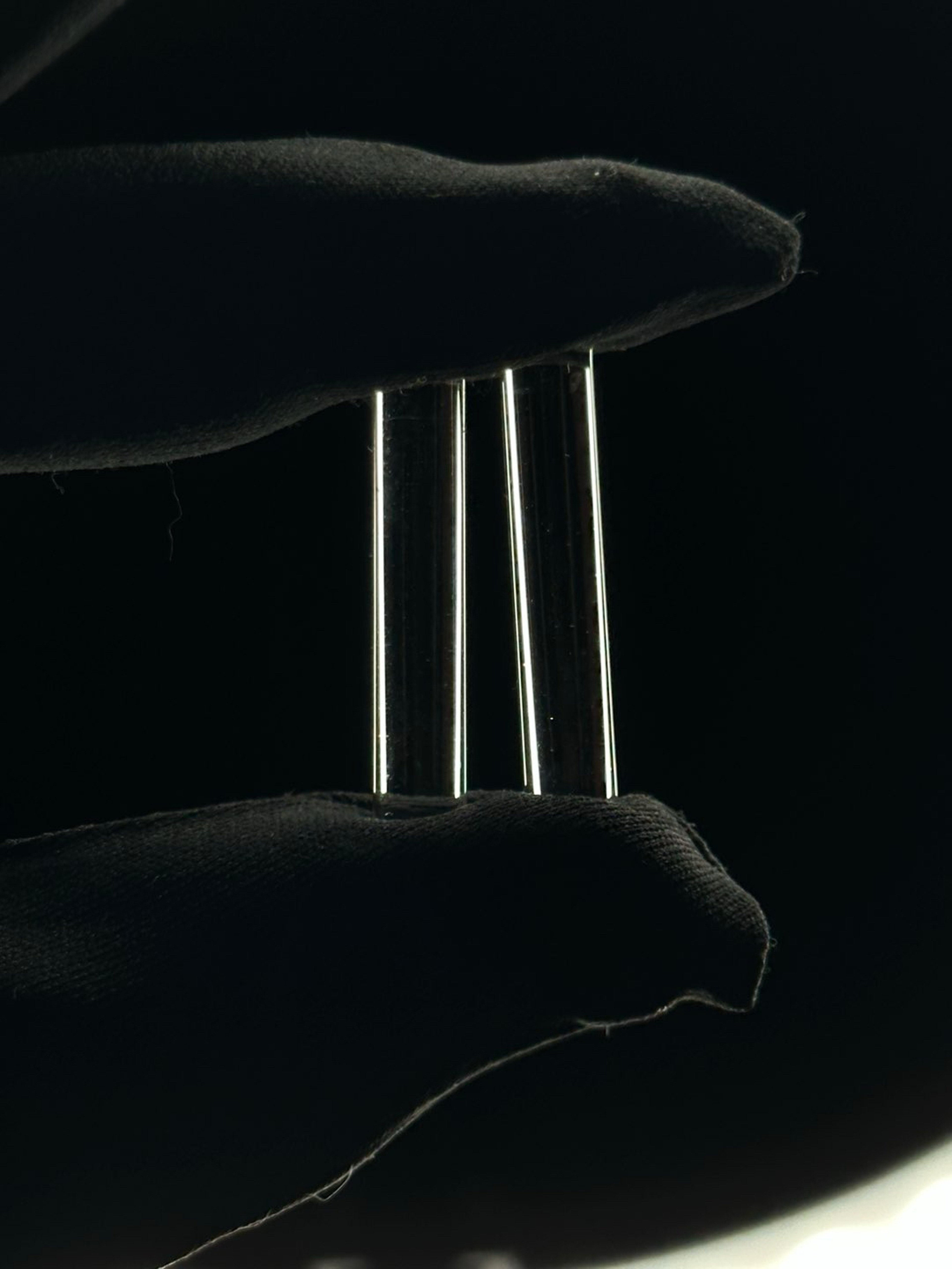 Preview pic of Medium Solid Quartz Pillar 2 pack