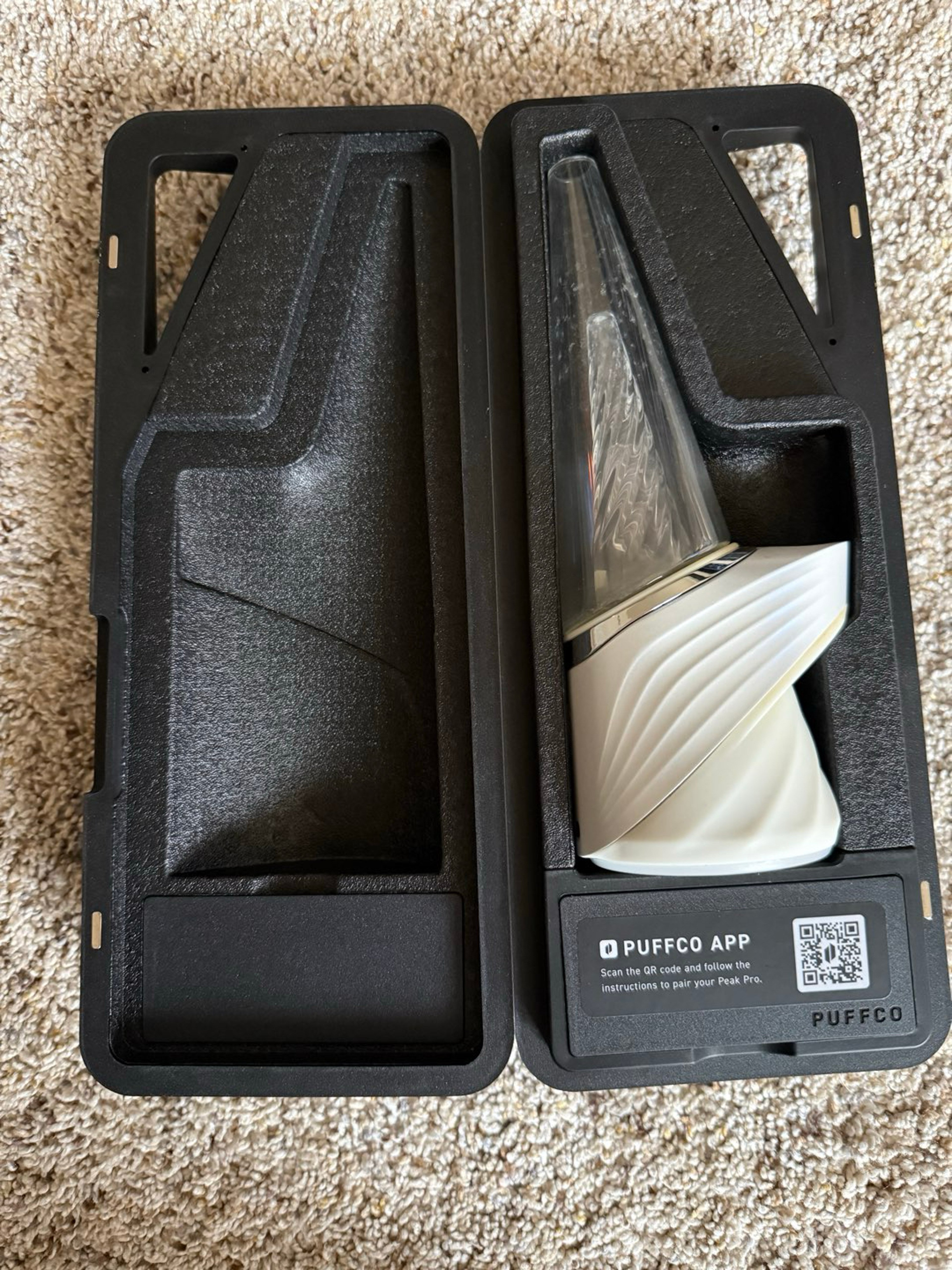 Preview pic of Puffco Peak Pro 2 & Pivot with accessories!