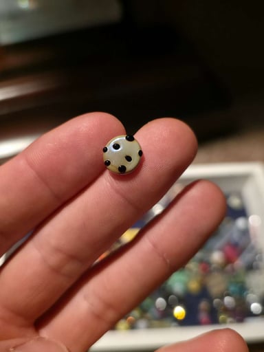 Preview pic of Rmorrison glass pearl