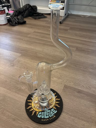 Preview pic of 18” iridescent glass